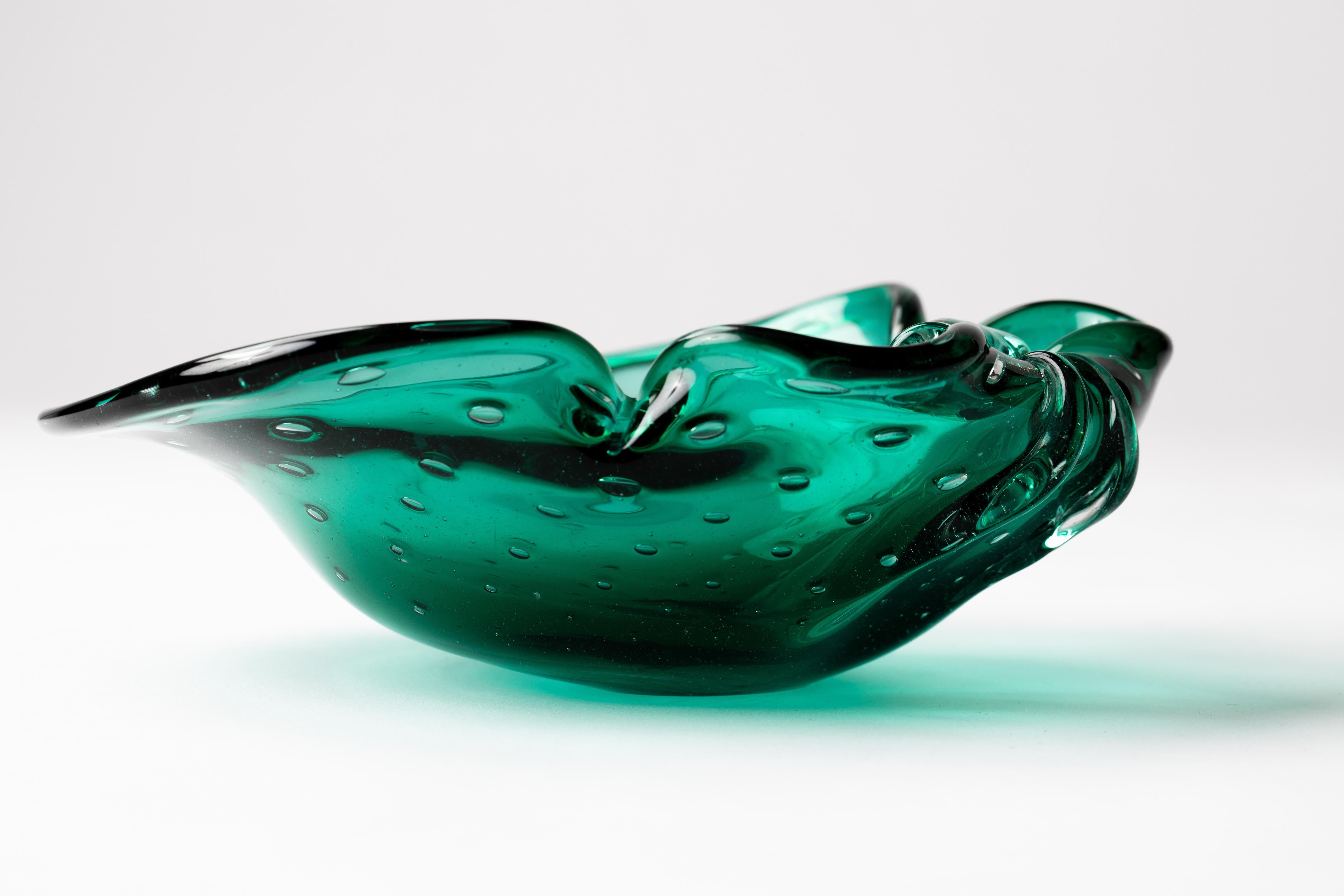 Seguso Smaragdgrünes Muranoglas Muschel dekorative Schale (Italienisch) im Angebot