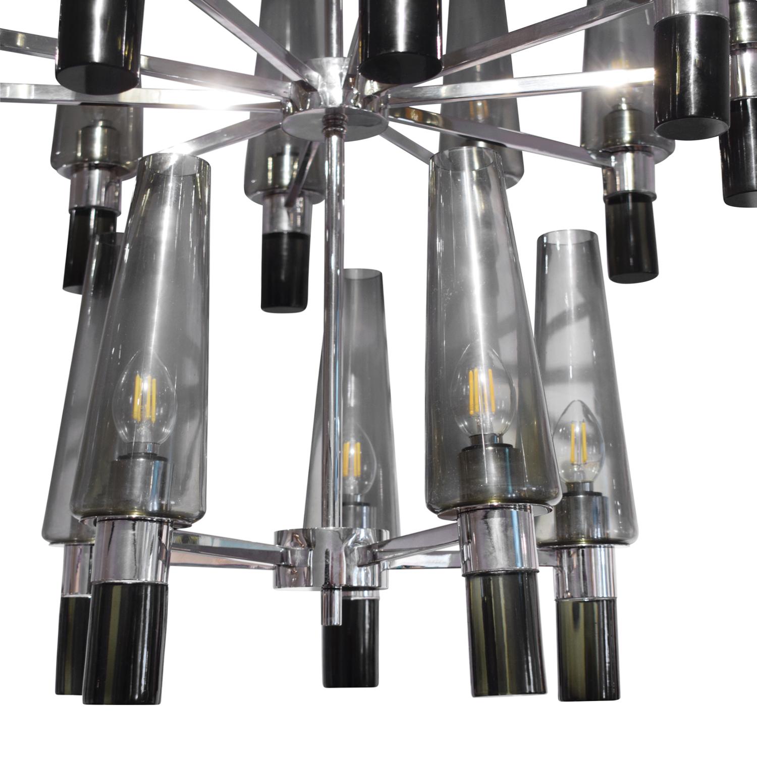 Hand-Crafted Seguso Exceptional Large Chandelier in Chrome and Smoked Glass Shades, 1990s For Sale