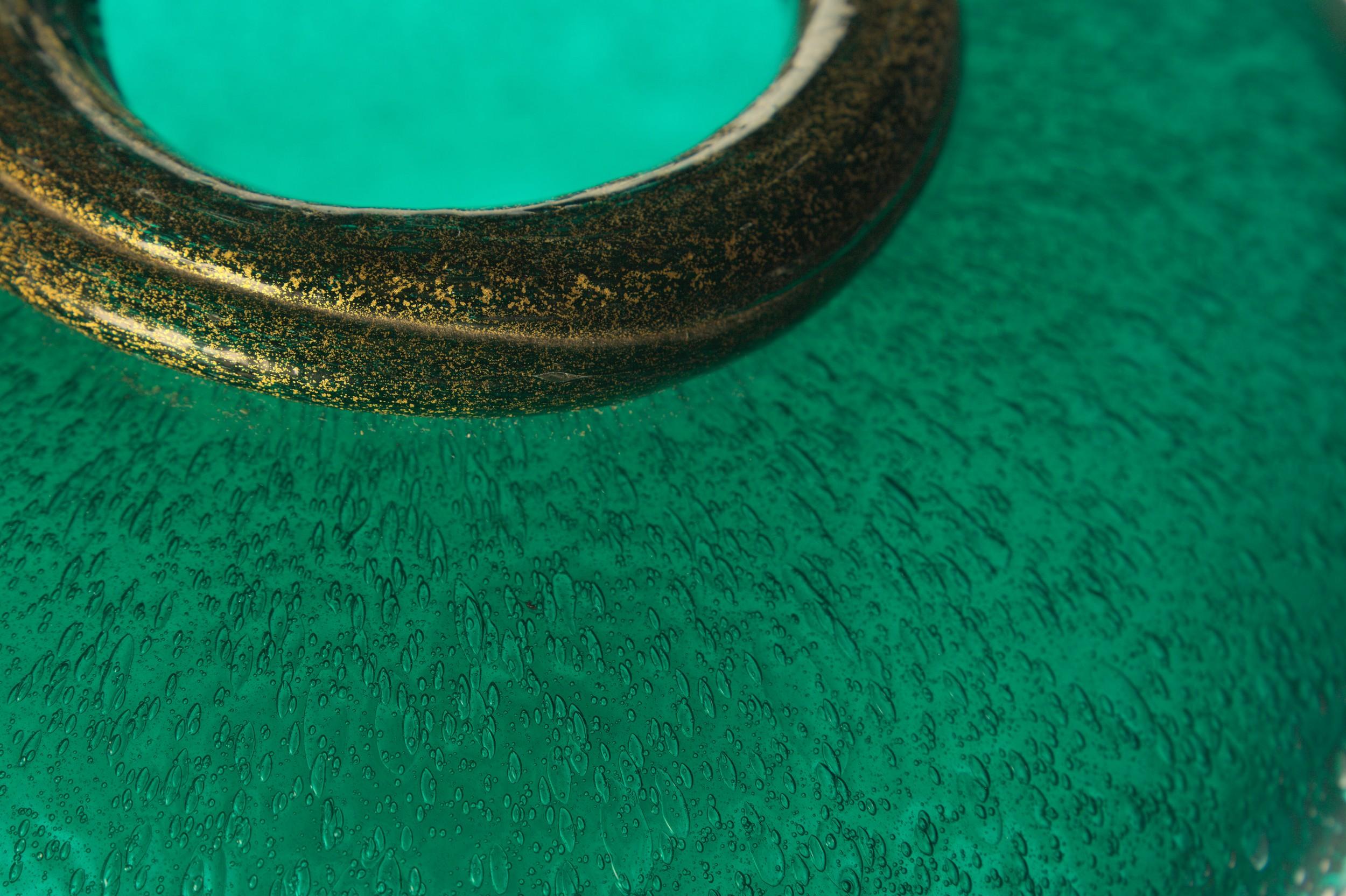 Seguso for Bisazza Emerald Murano Pulegoso Vase Gold Leaf Rim, 1993 Signed 3