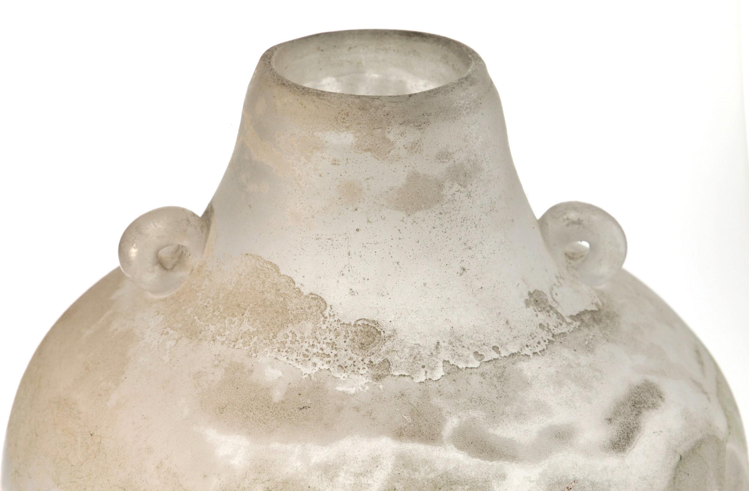 Late 20th Century Seguso for Bisazza White Scavo Corroso Murano Glass Vase 1993 Signed For Sale