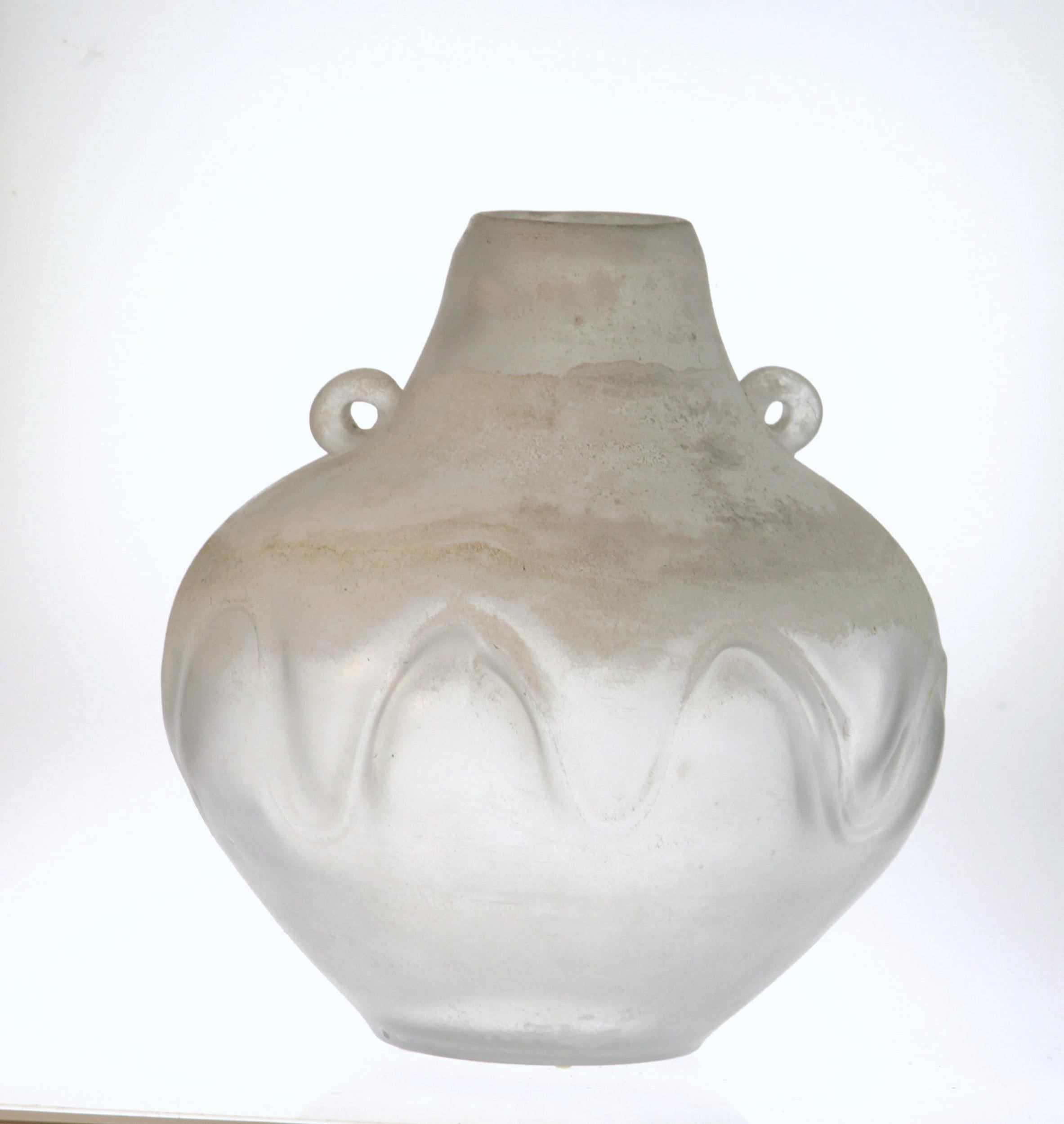 Seguso pour Bisazza - Vase en verre de Murano blanc Scavo Corroso signé 1993 en vente 1