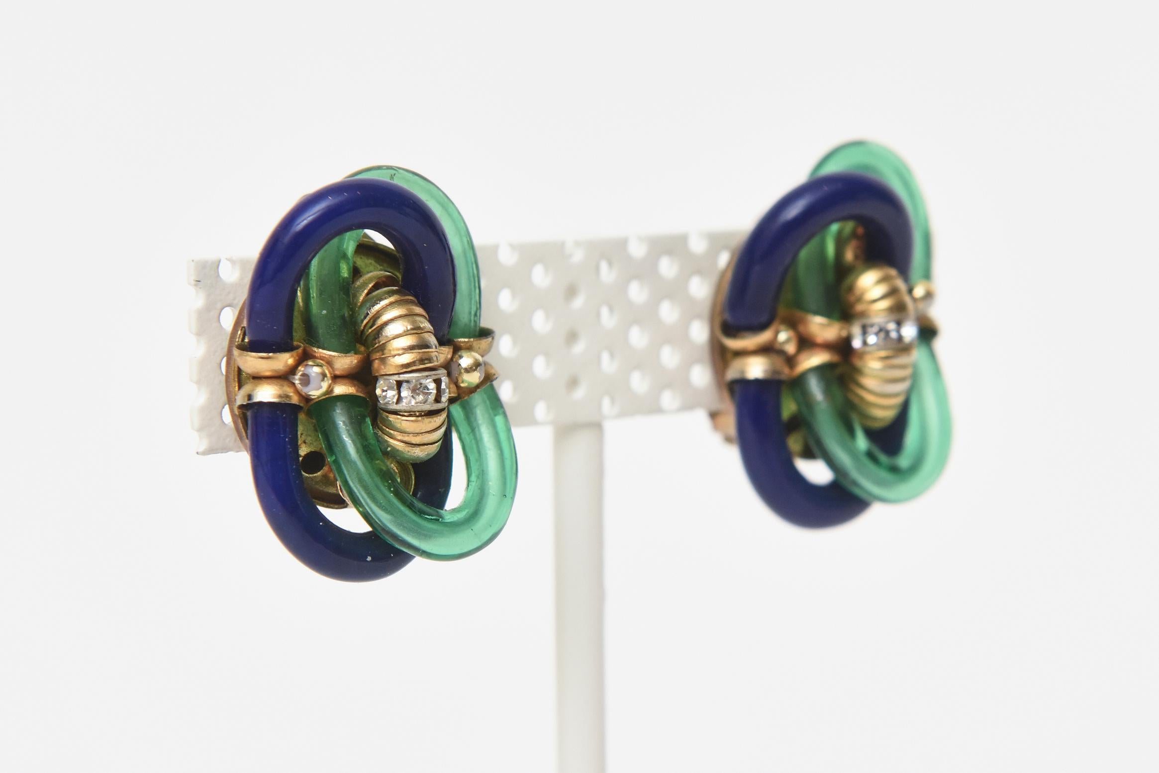 Seguso für Chanel gedrehtes blaues und grünes Glas, Strass-Ohrclips mit Strass  (Moderne) im Angebot