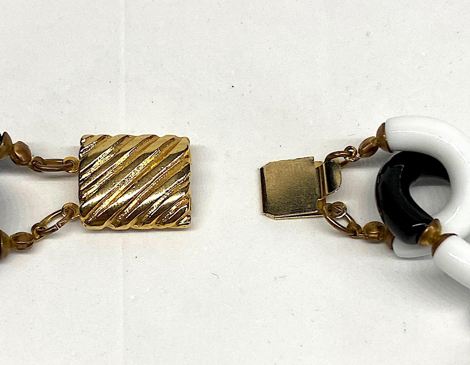 Women's or Men's Archimede Seguso for Chanel Glass Chain Necklace