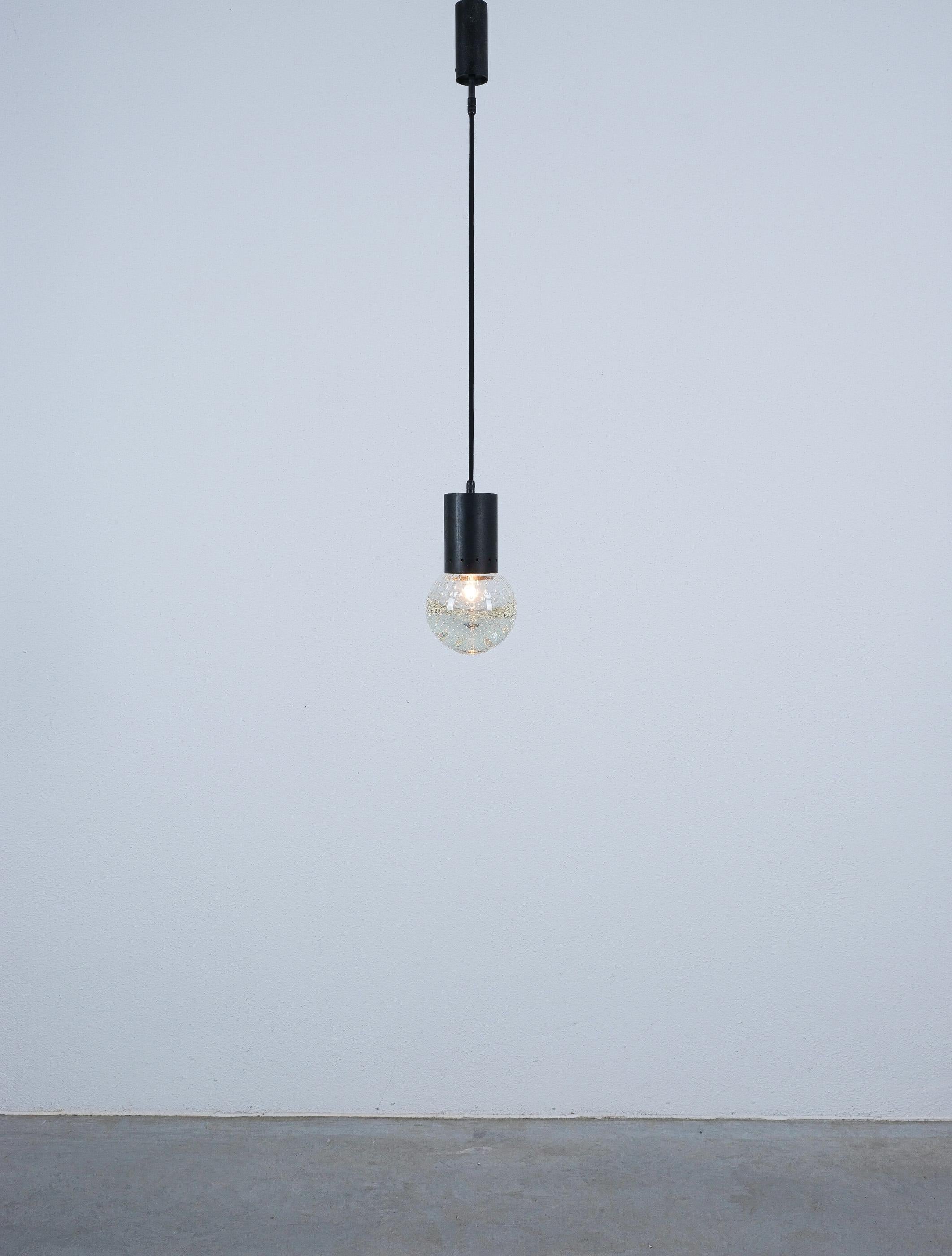 Metà XX secolo Ciondoli in vetro di Seguso (coppia) di Gino Sarfatti for Arteluce, 1960 in vendita