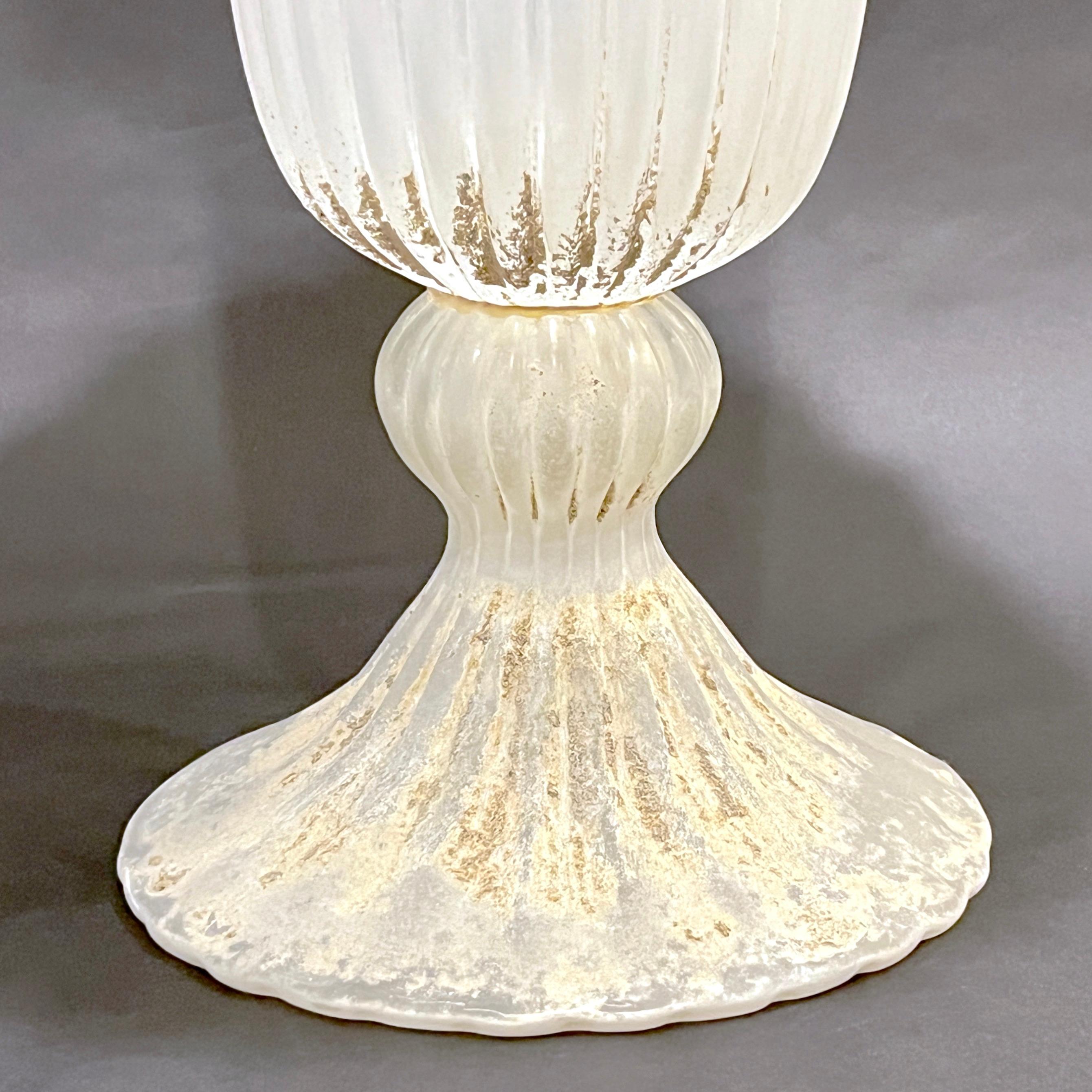 Seguso Italian Art Deco Style Vintage White Gray Tall Scavo Murano Glass Vase 6