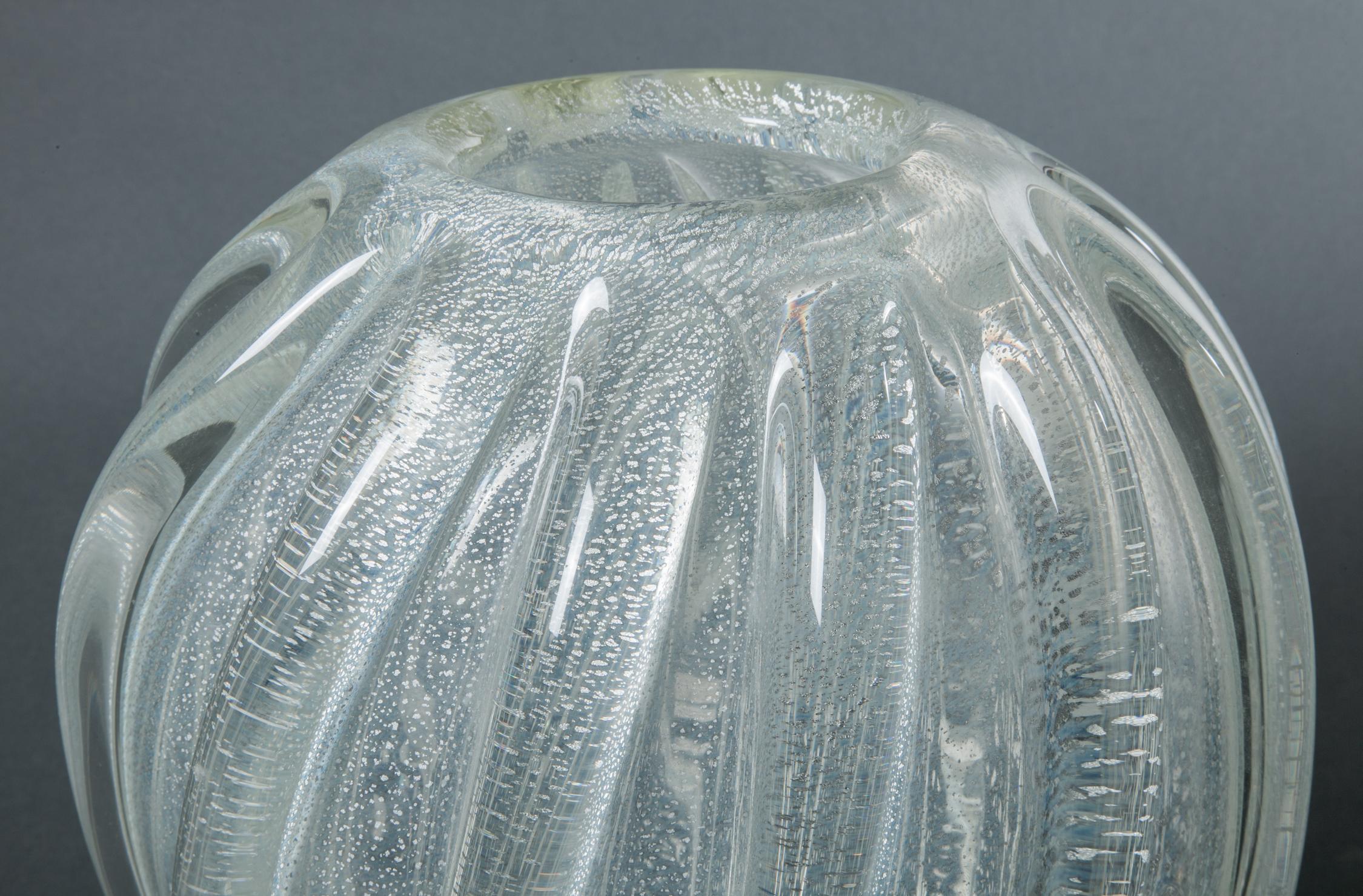 Mid-20th Century Seguso Murano Italian Glass Vase For Sale