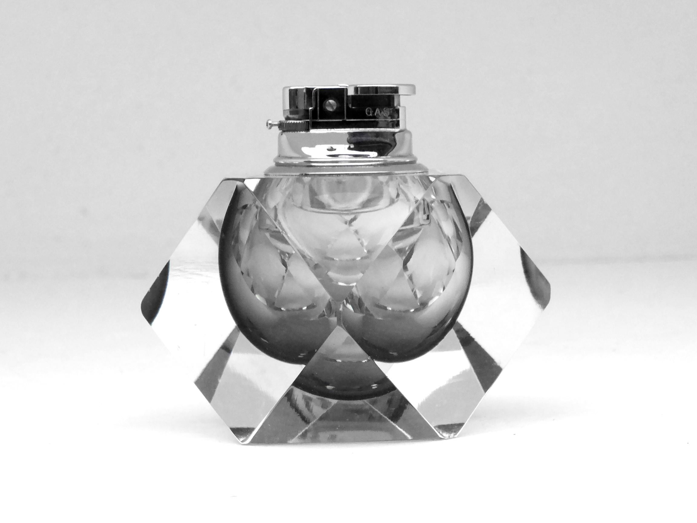 Italian Seguso Italy production by Flavio Poli design in years '70 glass lighter For Sale