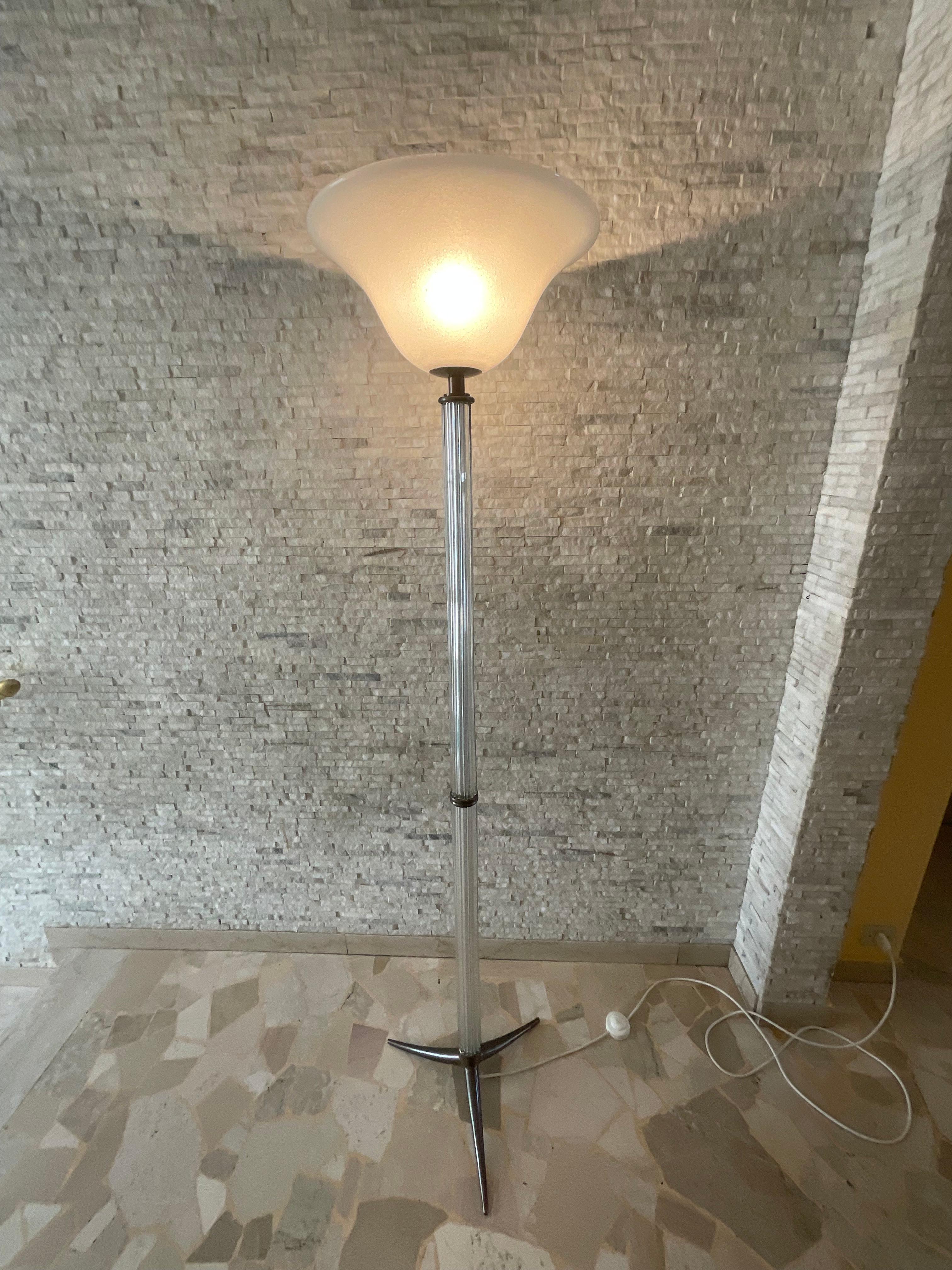 Mid-Century Modern SEGUSO - Murano glass floor lamp - Italy 1950s For Sale