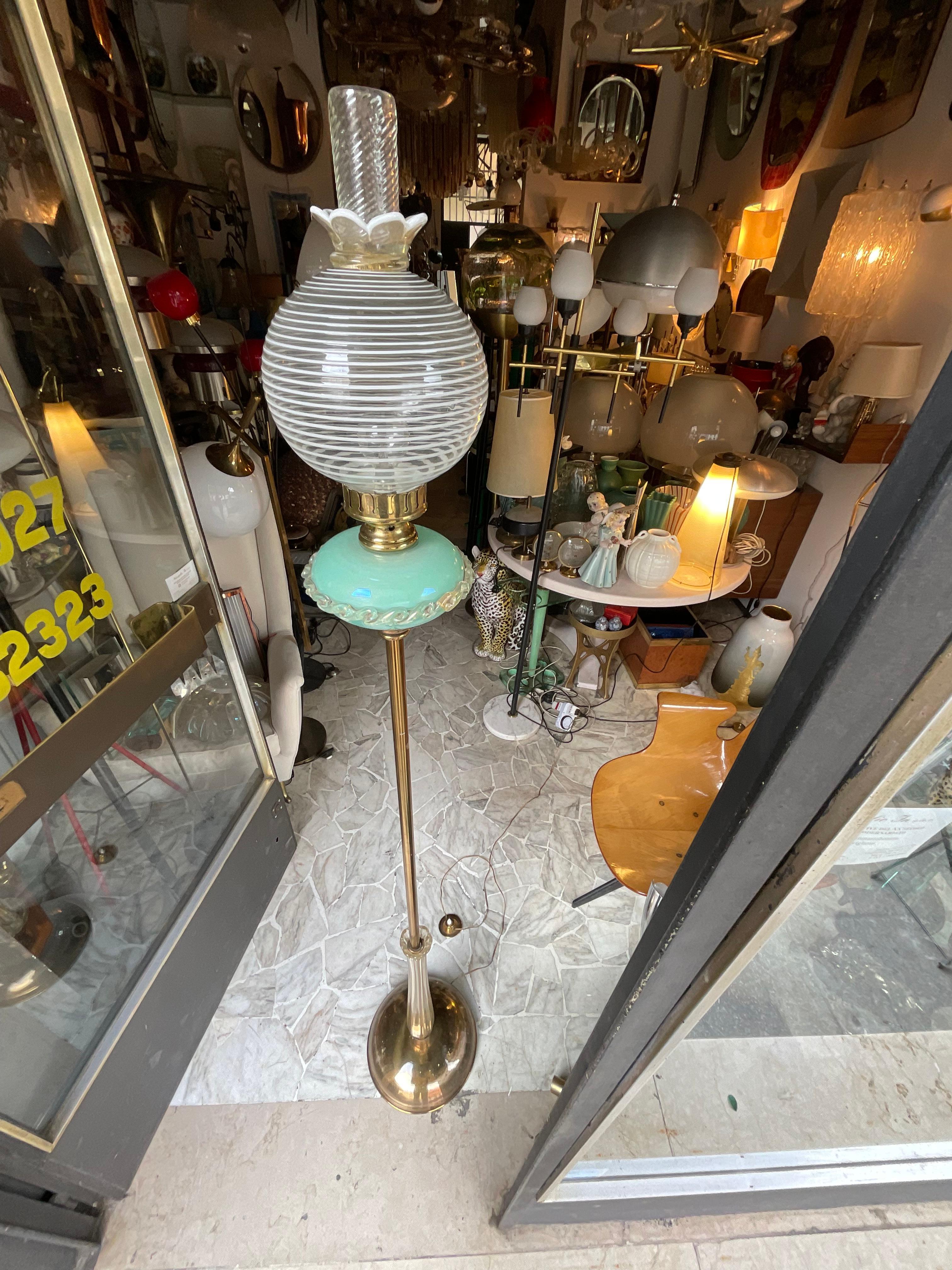 SEGUSO - Lampada da terra in vetro di MURANO - Made in ITALIA - 1960 Hecho a mano en venta