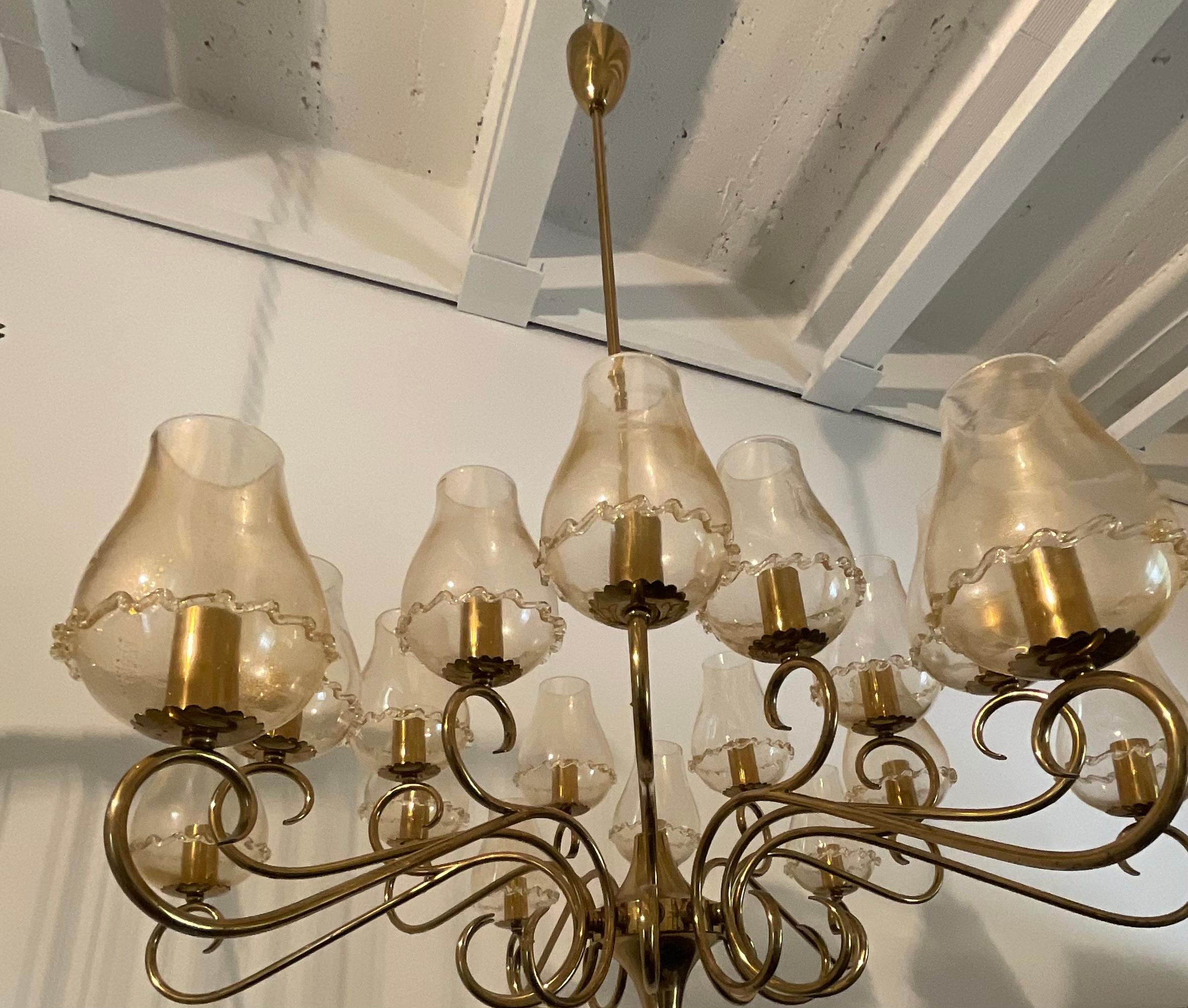 SEGUSO - Lámpara de 18 luces de cristal de murano pulido con oro. ITALIA 1950 Italiano en venta