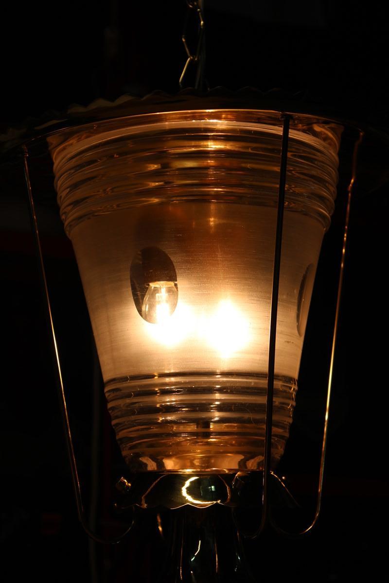 Lanterne Seguso Laiton doré Verre de Murano satiné épais Italie du milieu du siècle dernier en vente 9