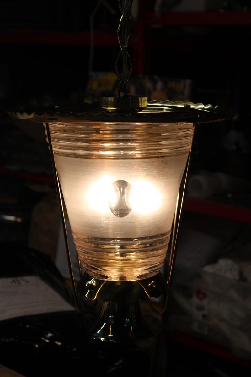 Lanterne Seguso Laiton doré Verre de Murano satiné épais Italie du milieu du siècle dernier en vente 10