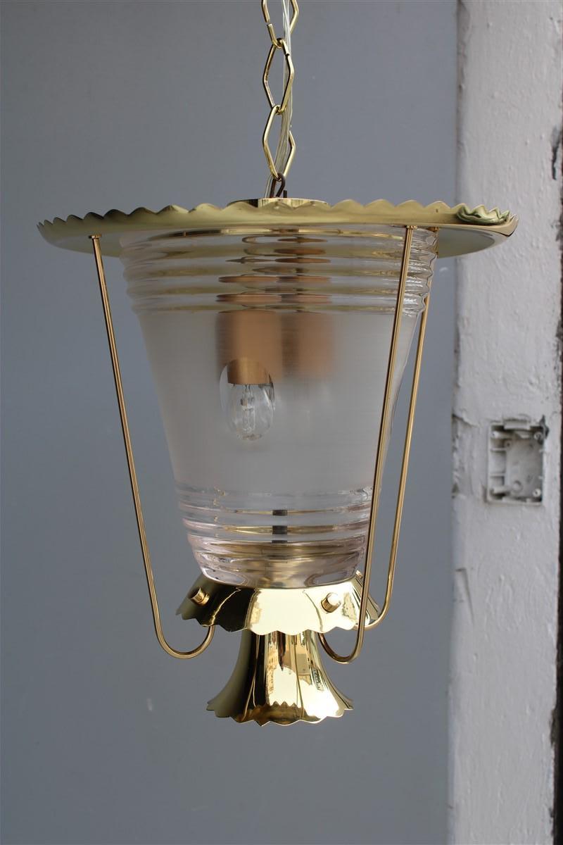 Mid-Century Modern Lanterne Seguso Laiton doré Verre de Murano satiné épais Italie du milieu du siècle dernier en vente