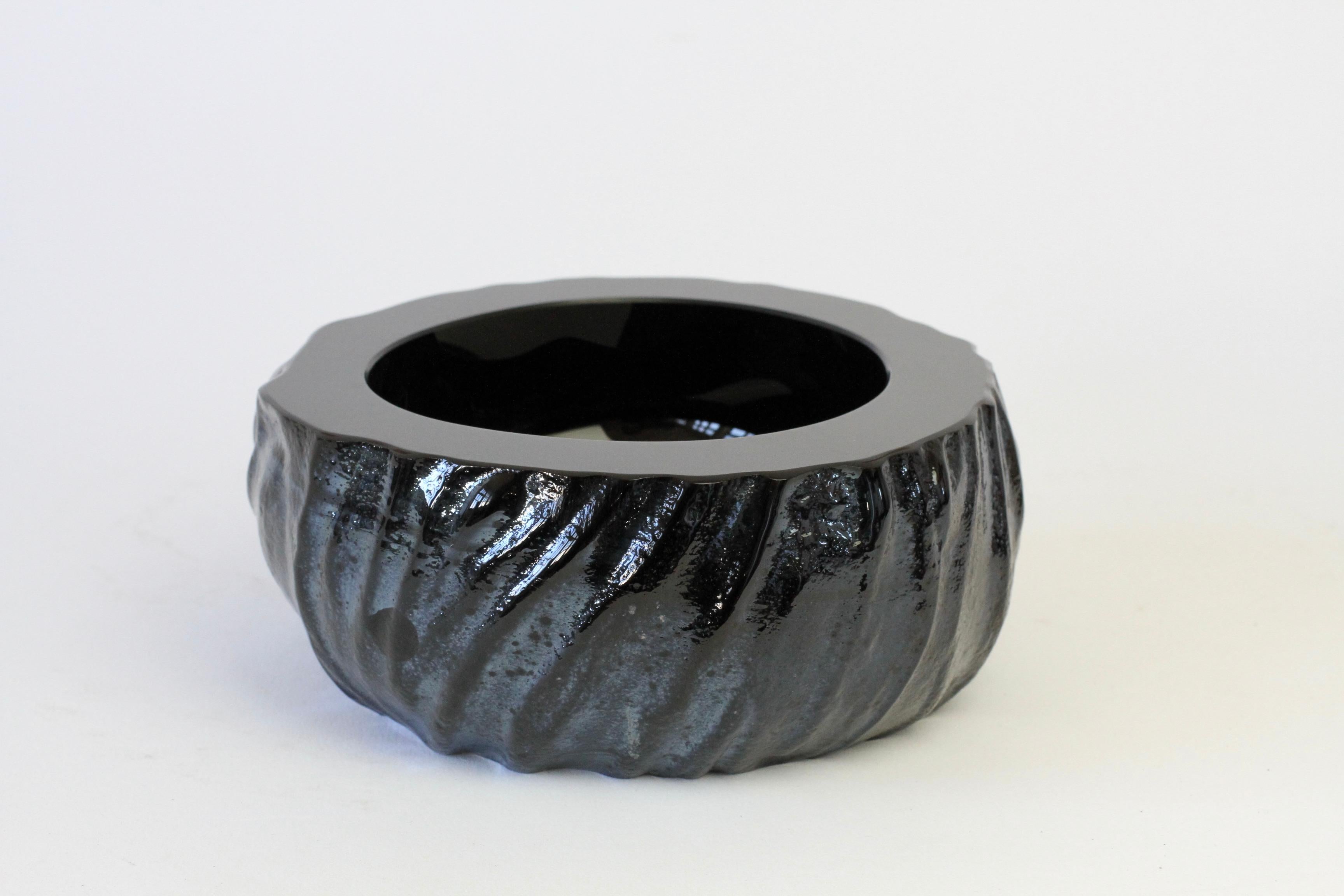 Seguso Large Vintage Italian Murano Black Glass Bowl 'Attri.' Maurizio Albarelli For Sale 1