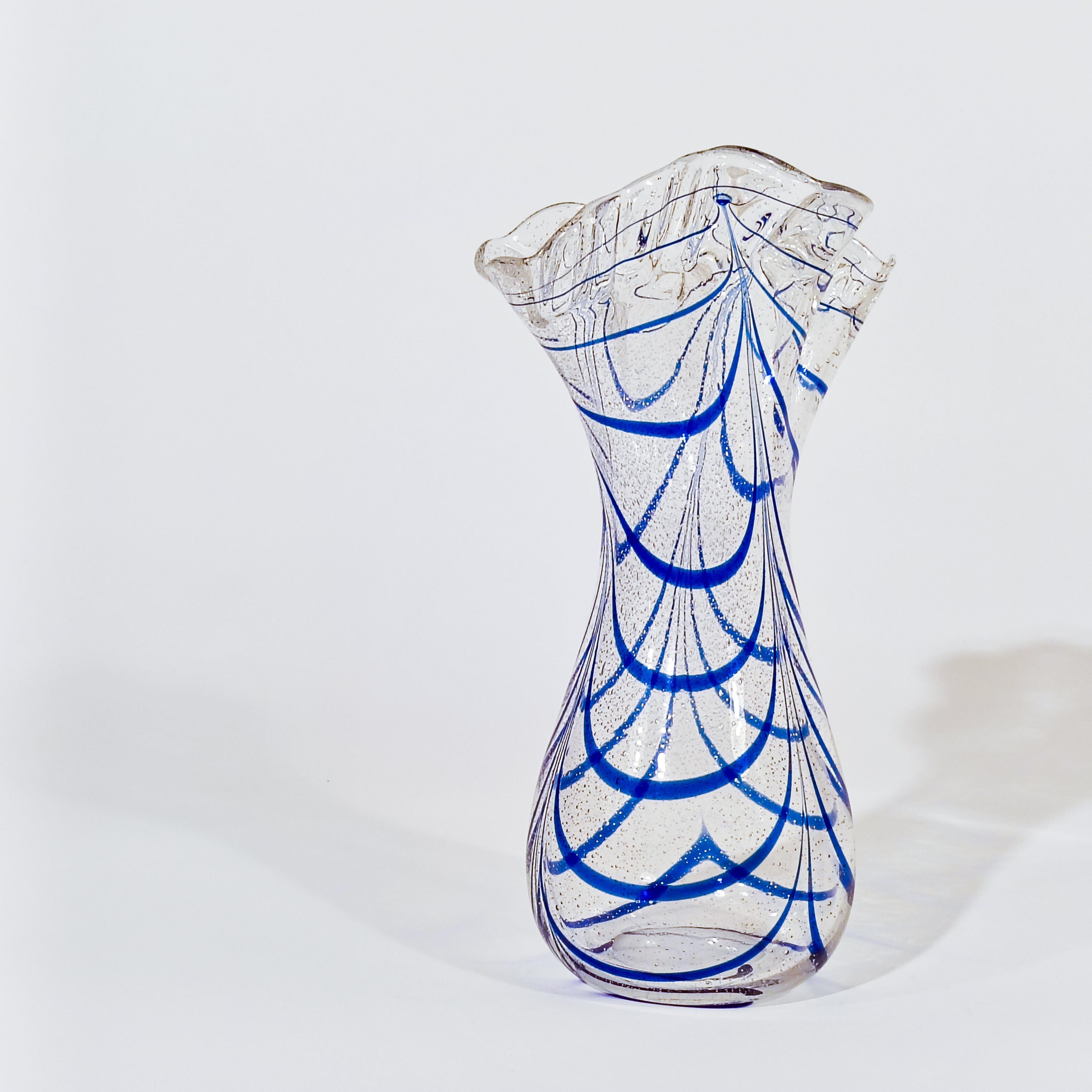 Metà XX secolo Seguso. Vaso di metà secolo in vetro di Murano soffiato a mano, Italia, anni '50 in vendita