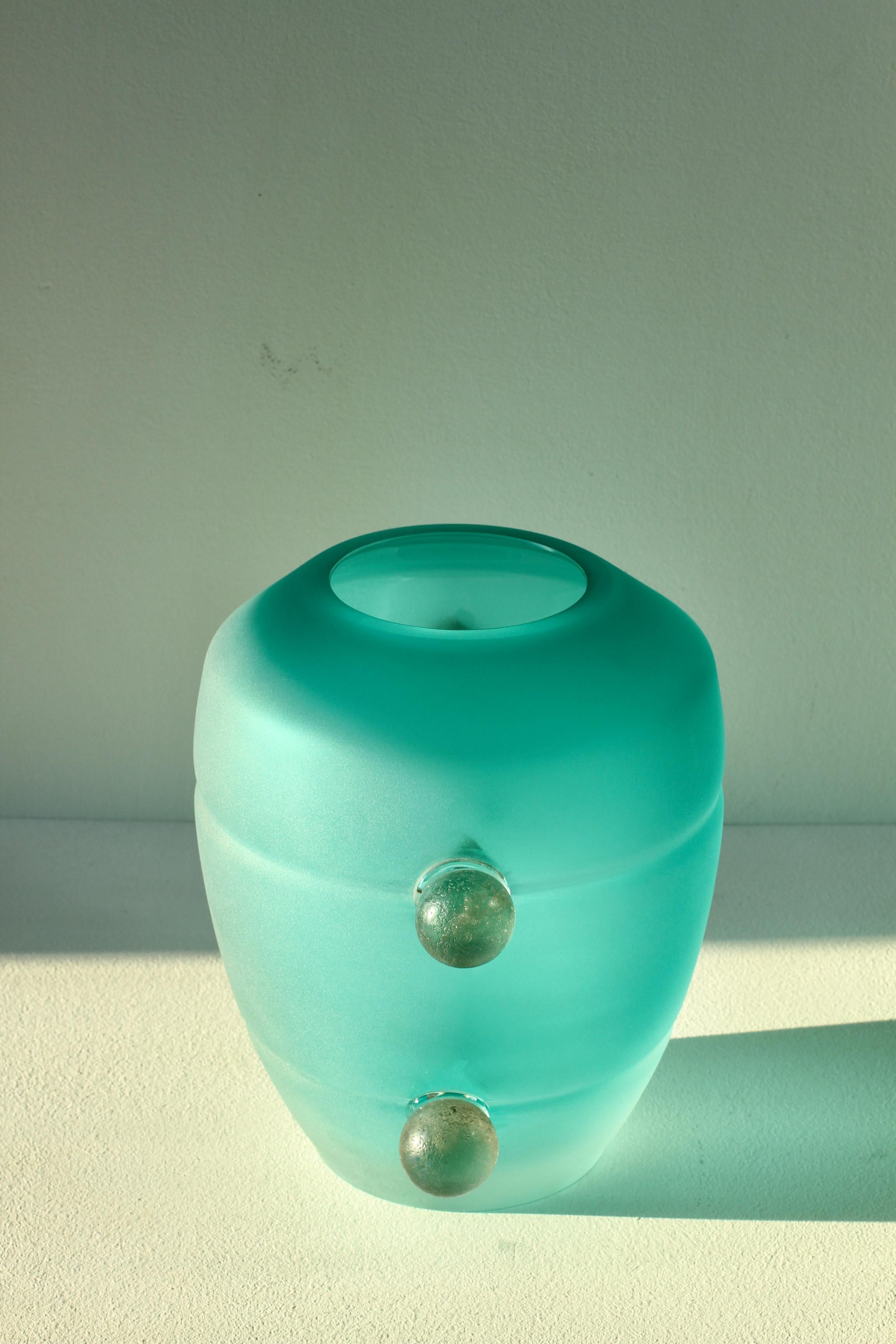 Seguso Moderno de mediados de siglo Gran jarrón de cristal de Murano verde italiano texturado Años 80 en venta 5