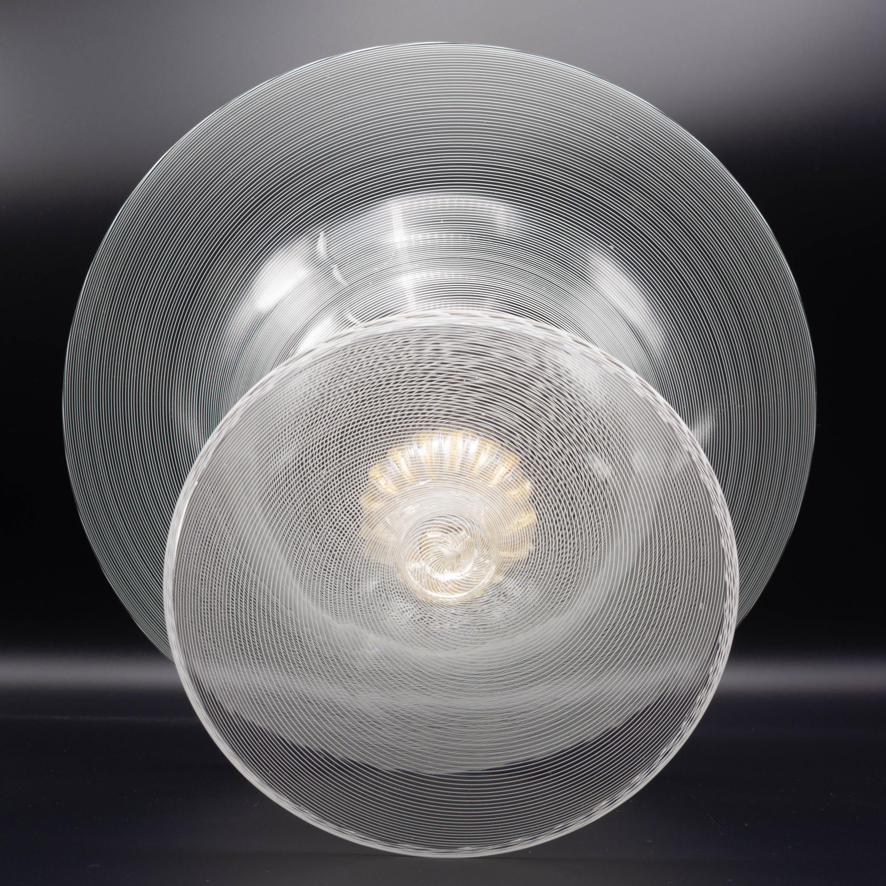 20ième siècle Seguso Mid Century Murano Glass Footed Bowl (bol à pied) en vente