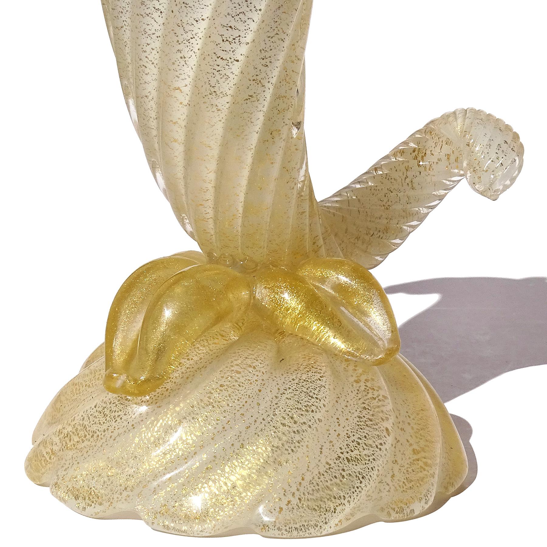 Seguso Murano 1950s Gold Flecks Opal White Italian Art Glass Cornucopia Vase For Sale 3