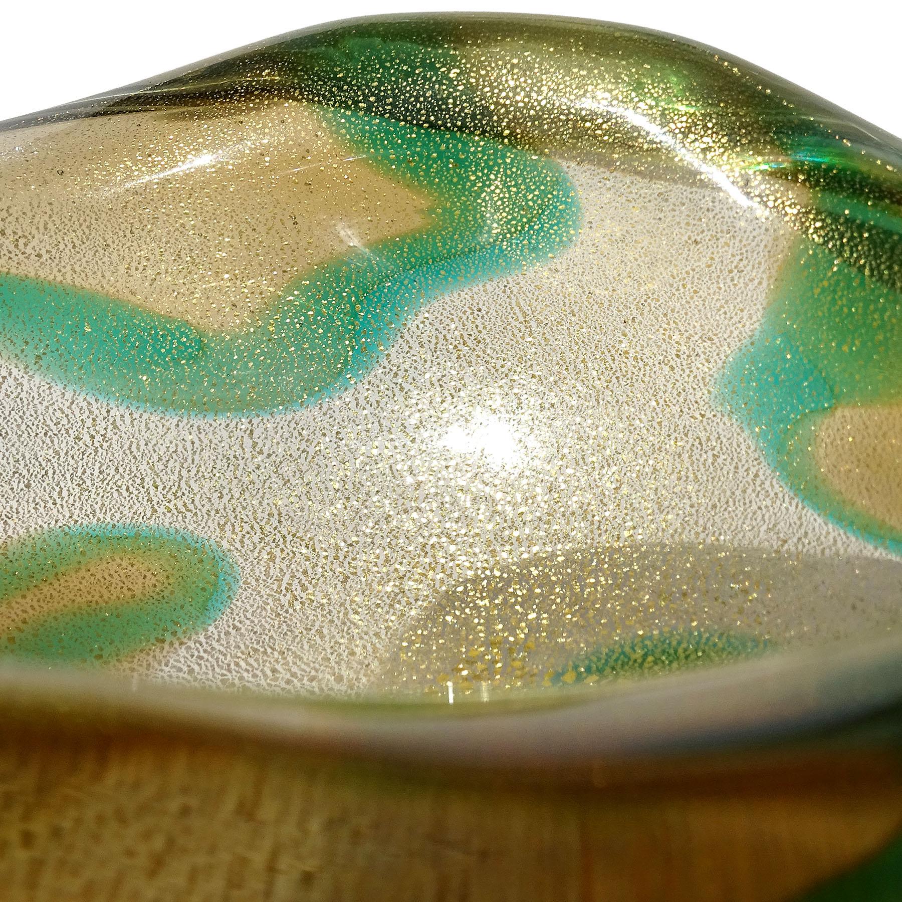 Milieu du XXe siècle Seguso Murano 1952 Macchia Ambra Verde - Bol en verre d'art italien à mouchetures dorées en vente