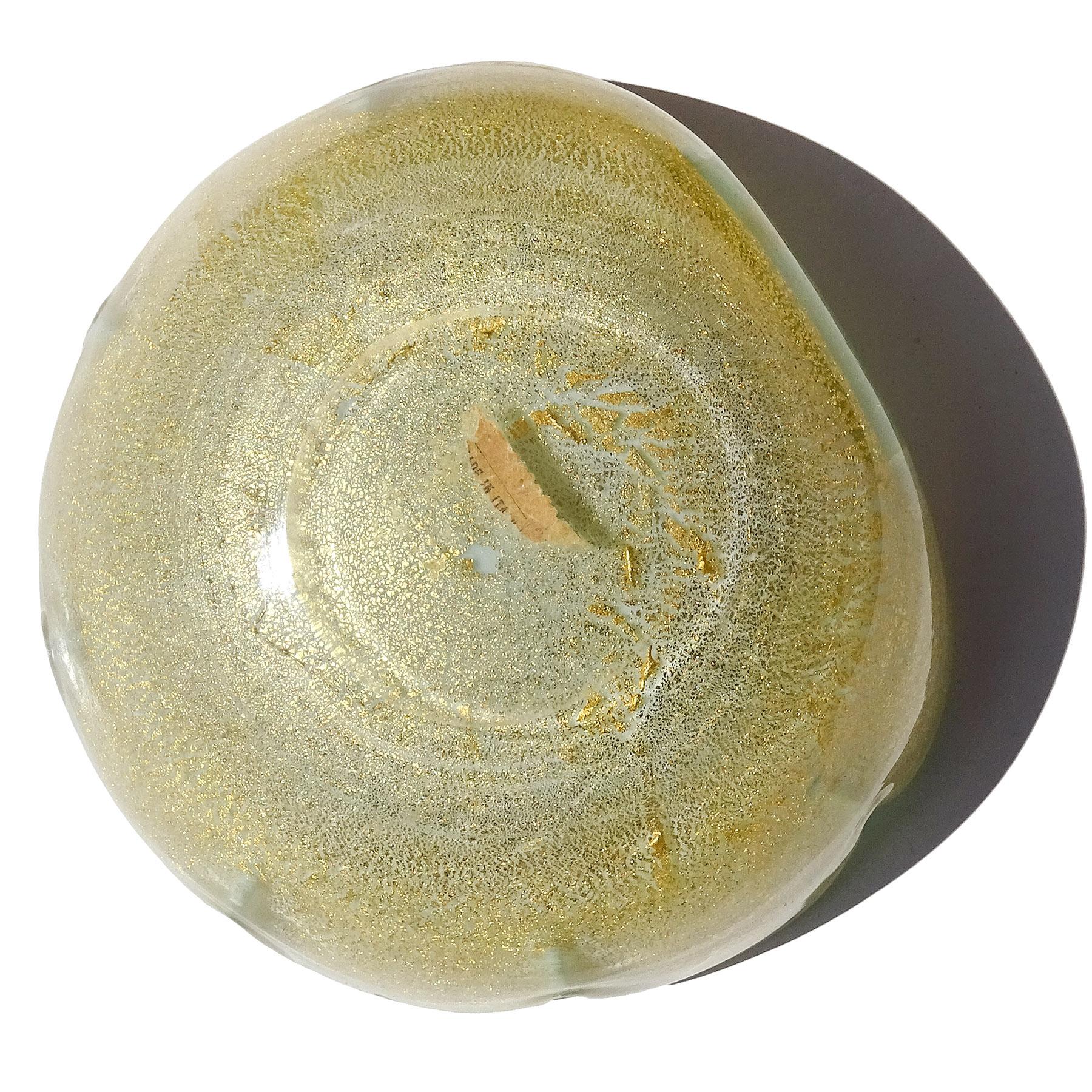 Seguso Murano Aqua Green Celadon Gold Flecks Italian Art Bowl Flower Dishl In condizioni buone in vendita a Kissimmee, FL