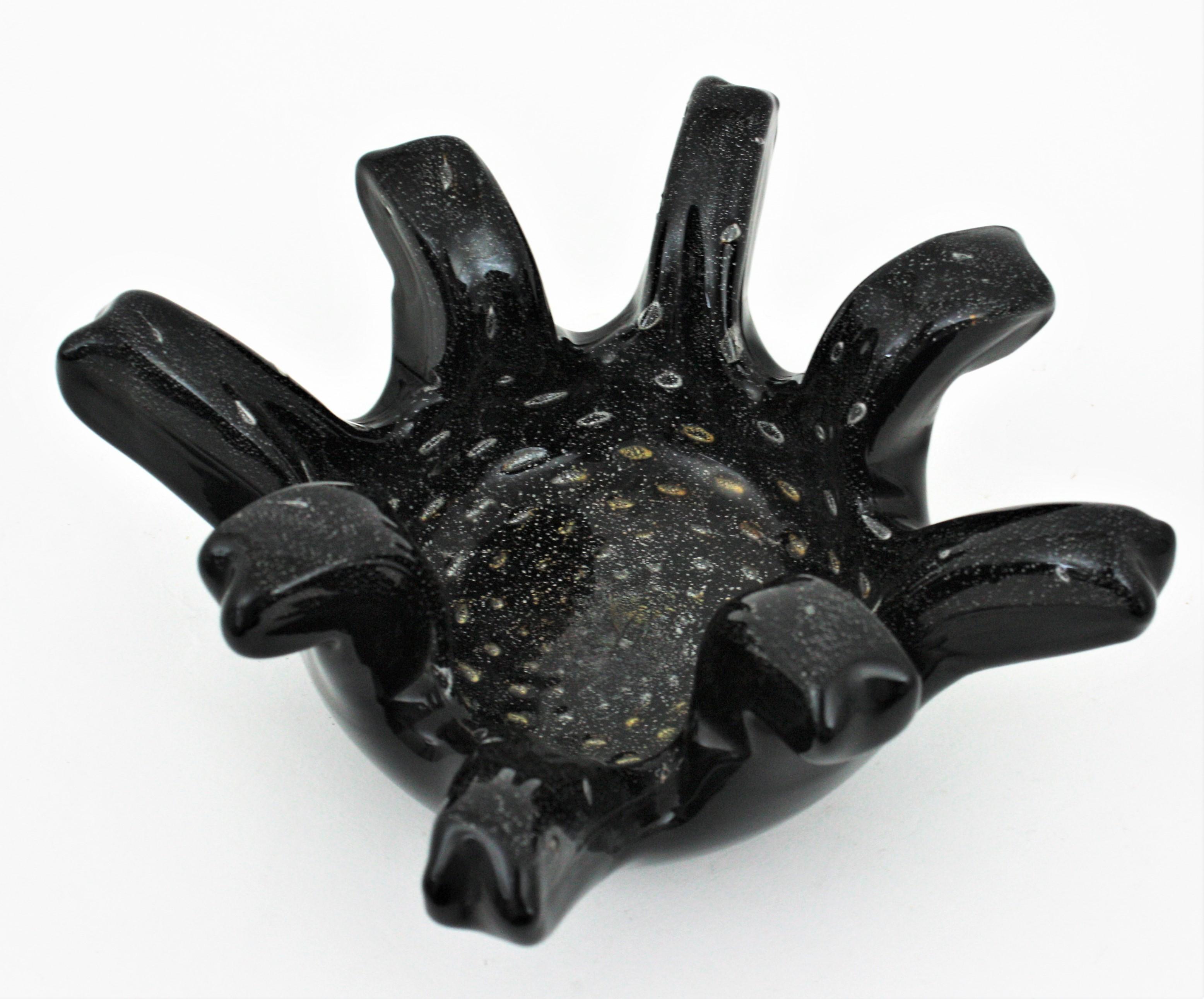 black centerpiece bowl