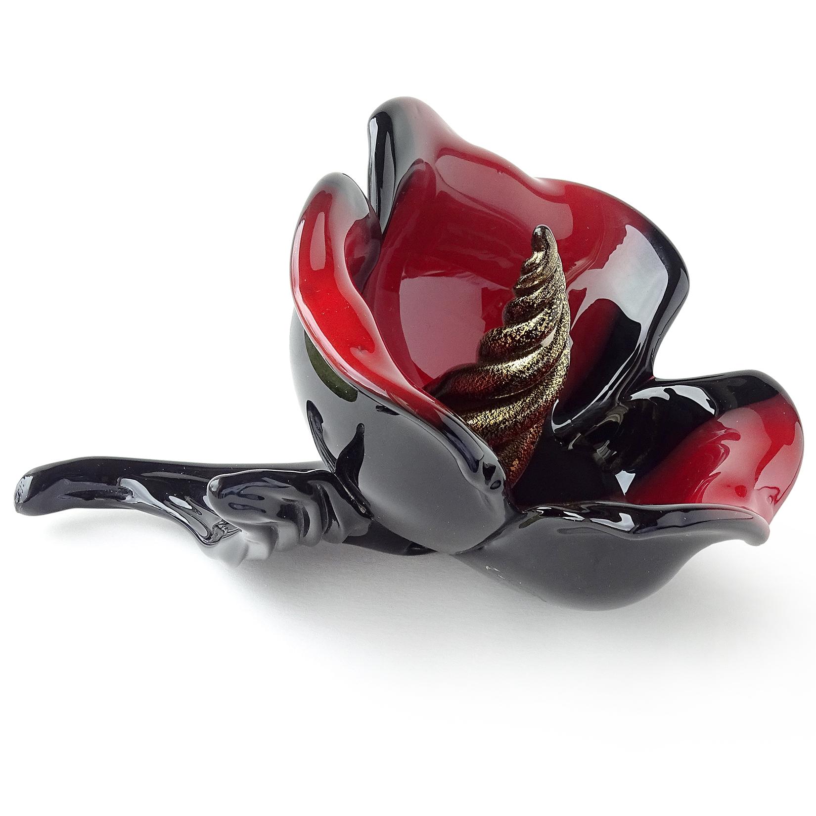 Seguso Murano Black Red Gold Leaf Italian Art Glass Decorative Flower Sculpture In Good Condition For Sale In Kissimmee, FL