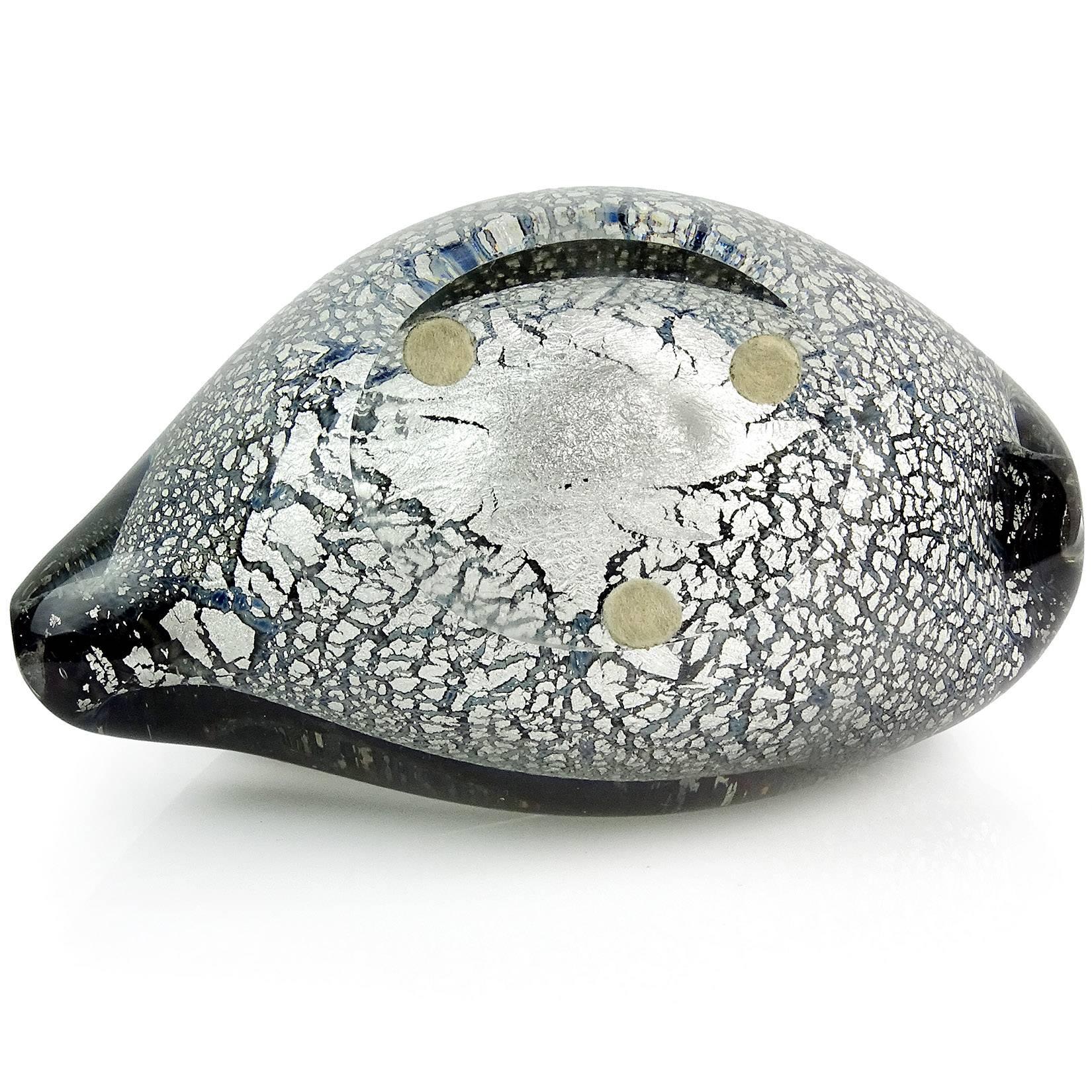 Hand-Crafted Seguso Murano Black Silver Flecks Italian Art Glass Conch Shell Sculpture Bowl