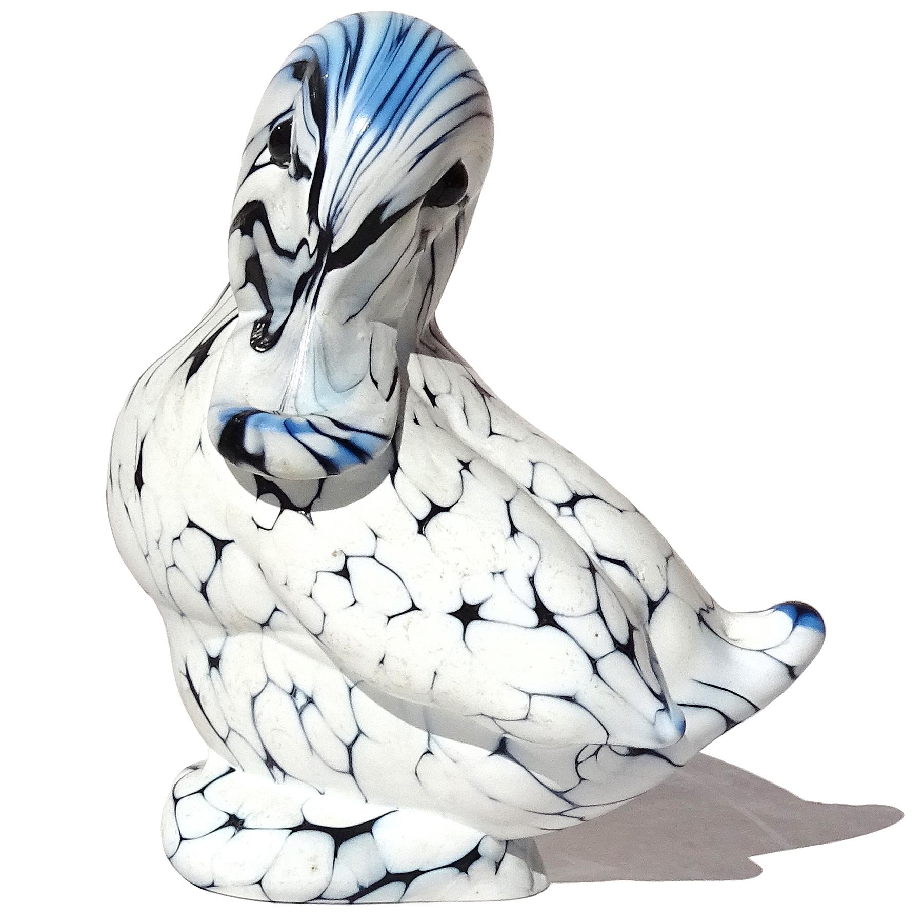 Hand-Crafted Seguso Murano Black White Italian Art Glass Baby Duck Bird Figurine Sculpture For Sale