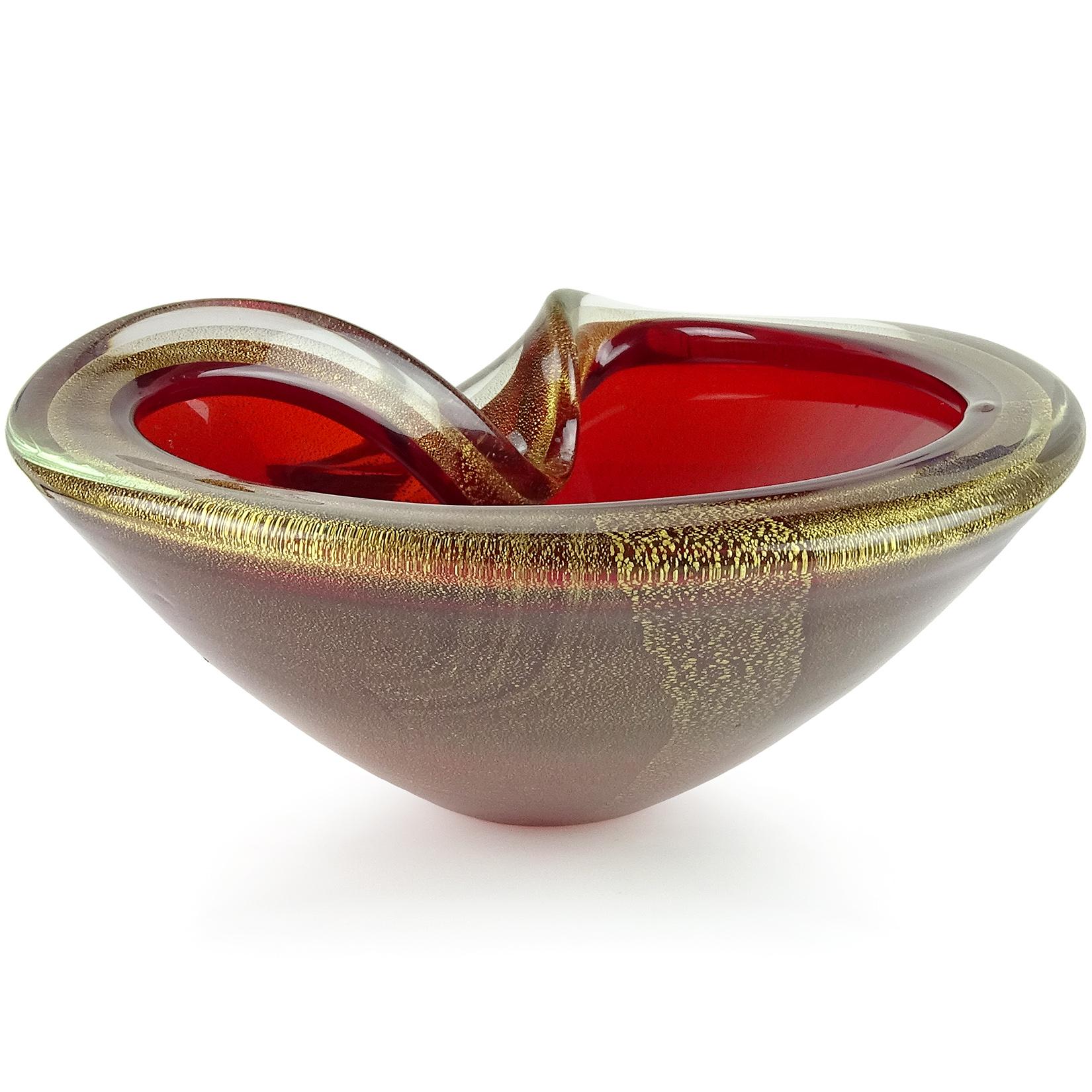 Mid-Century Modern Seguso Murano Bright Red and Gold Flecks Italian Art Glass Decorative Bowl