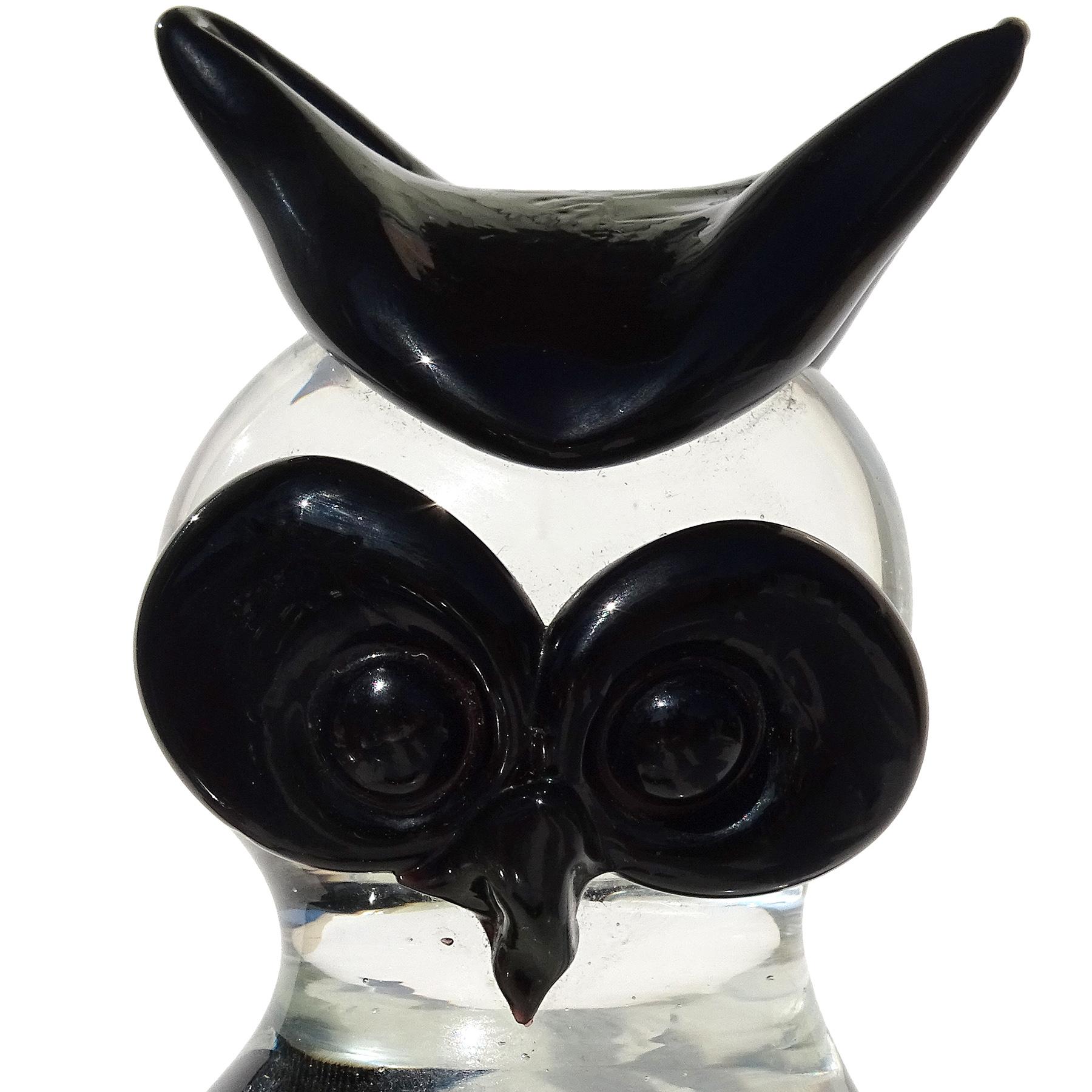 Fait main Seguso - Figurine de hibou en verre d'art italien transparent de Murano avec accents noirs en vente