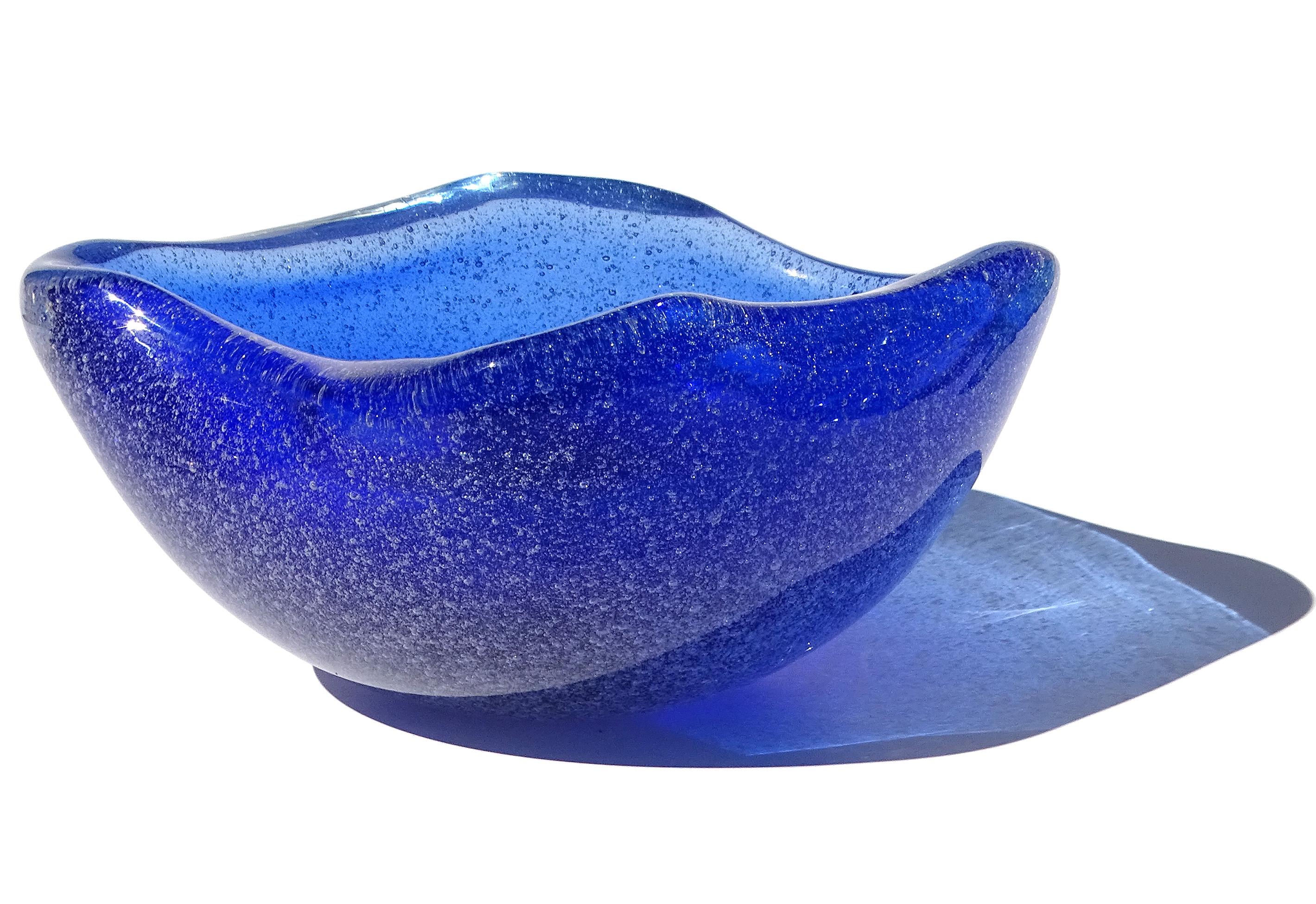 Seguso Murano Blu Cobalto a Bollicine Pulegoso Ciotola in vetro artistico italiano Vide-Poche In condizioni buone in vendita a Kissimmee, FL