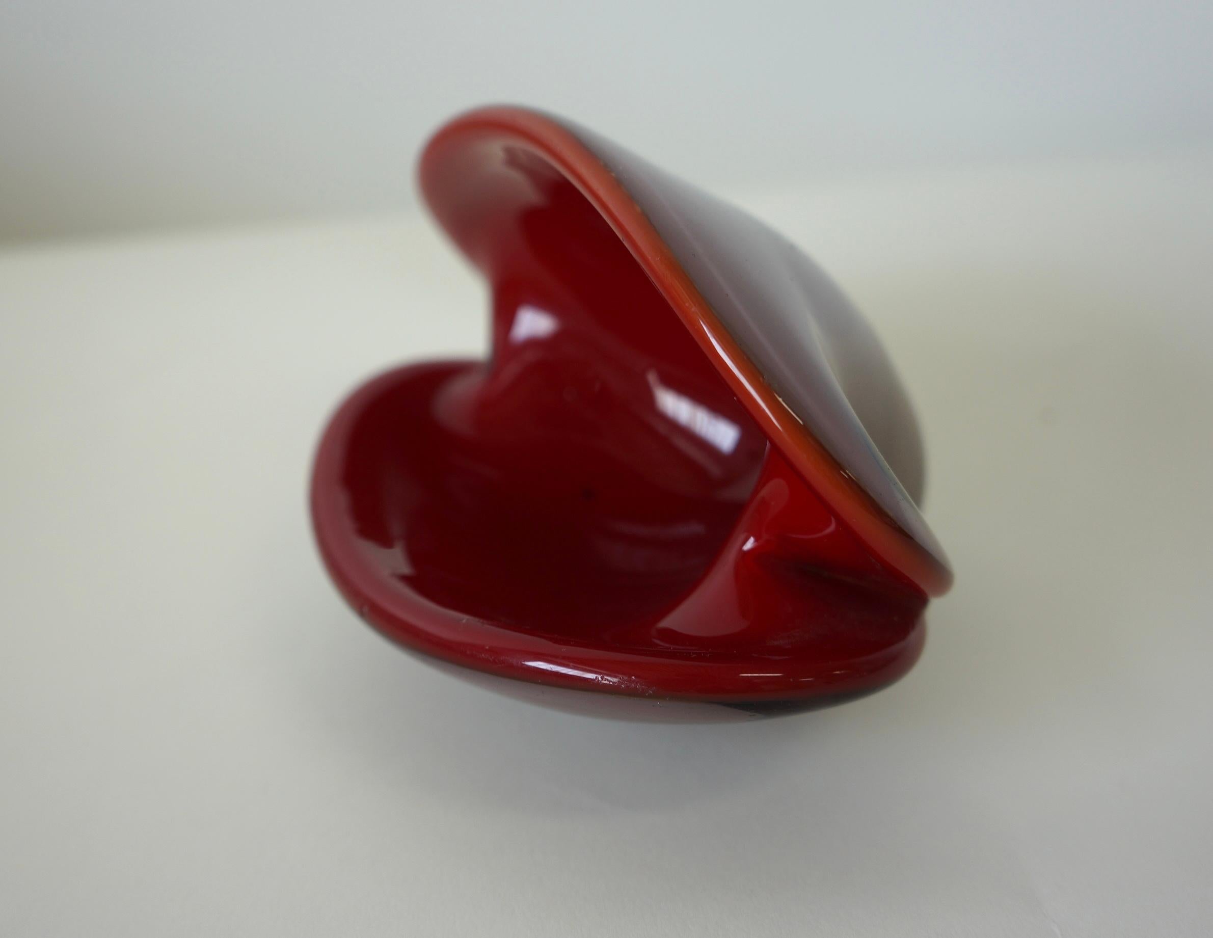 Mid-20th Century Seguso Murano Glass 1960s Clam shaped Shell Bowl, Italy 