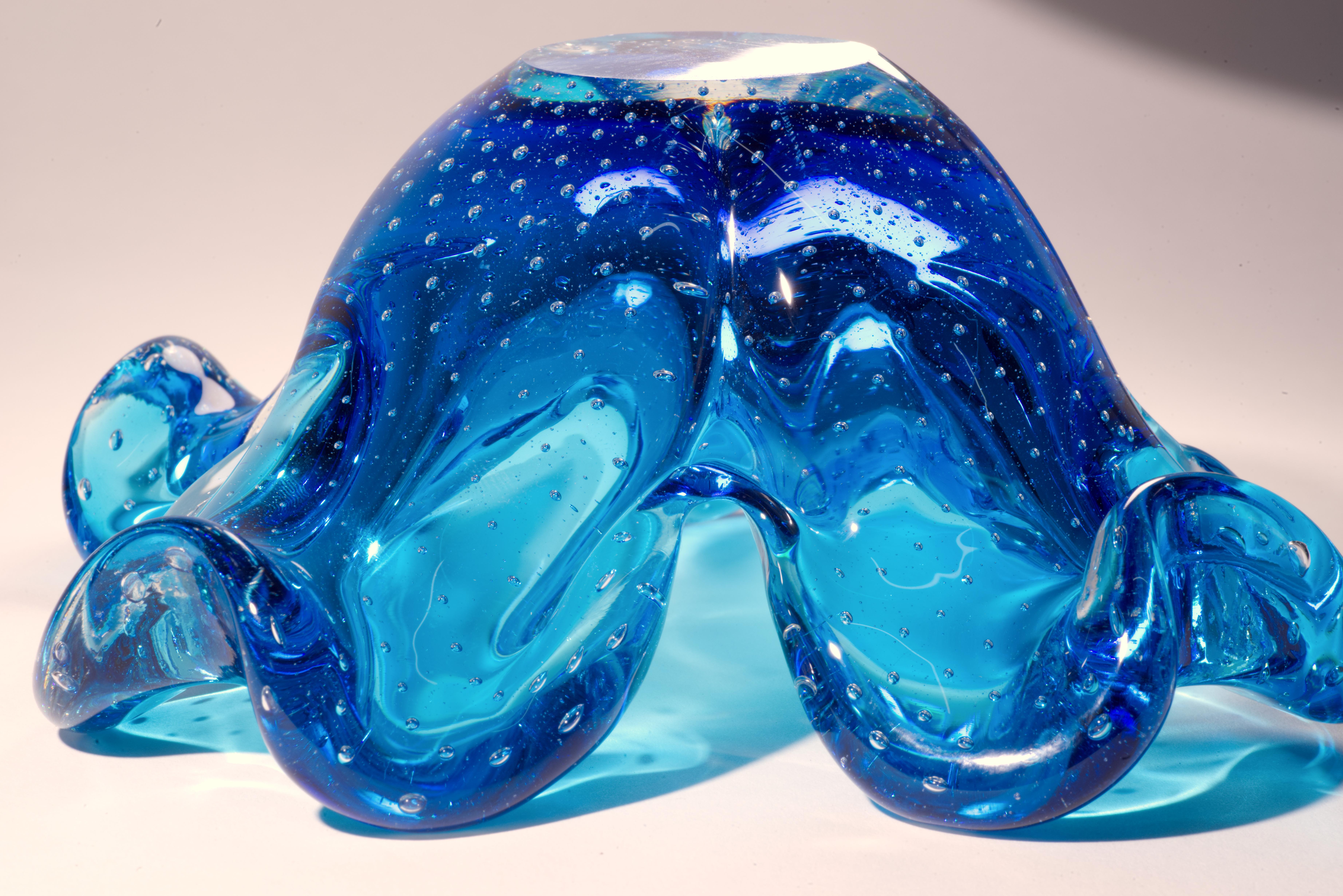 Seguso Murano Glass Azul Trébol de Cuatro Hojas Sommerso Cuenco, Brilla en UV Italiano en venta
