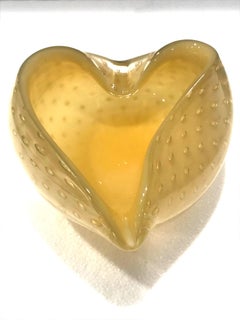 Seguso Murano Glass Bowl with Controlled Bubble Design in Beige and Gold