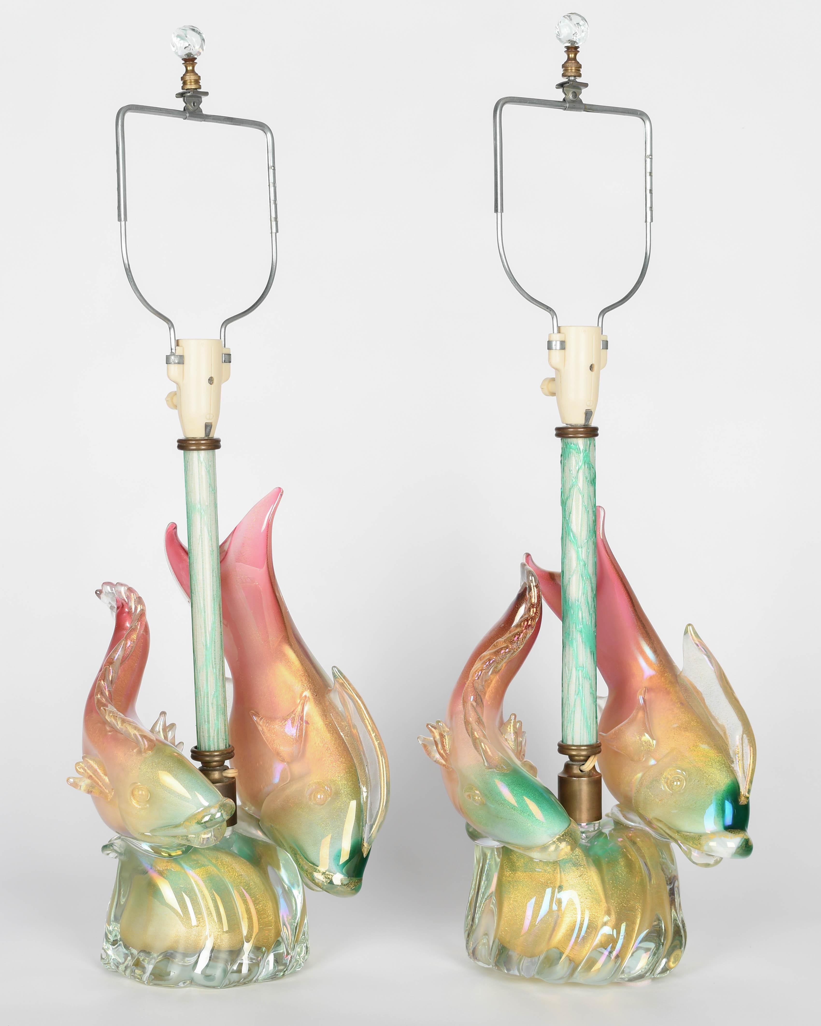 Mid-Century Modern Paire de lampes poissons en verre de Murano Seguso en vente