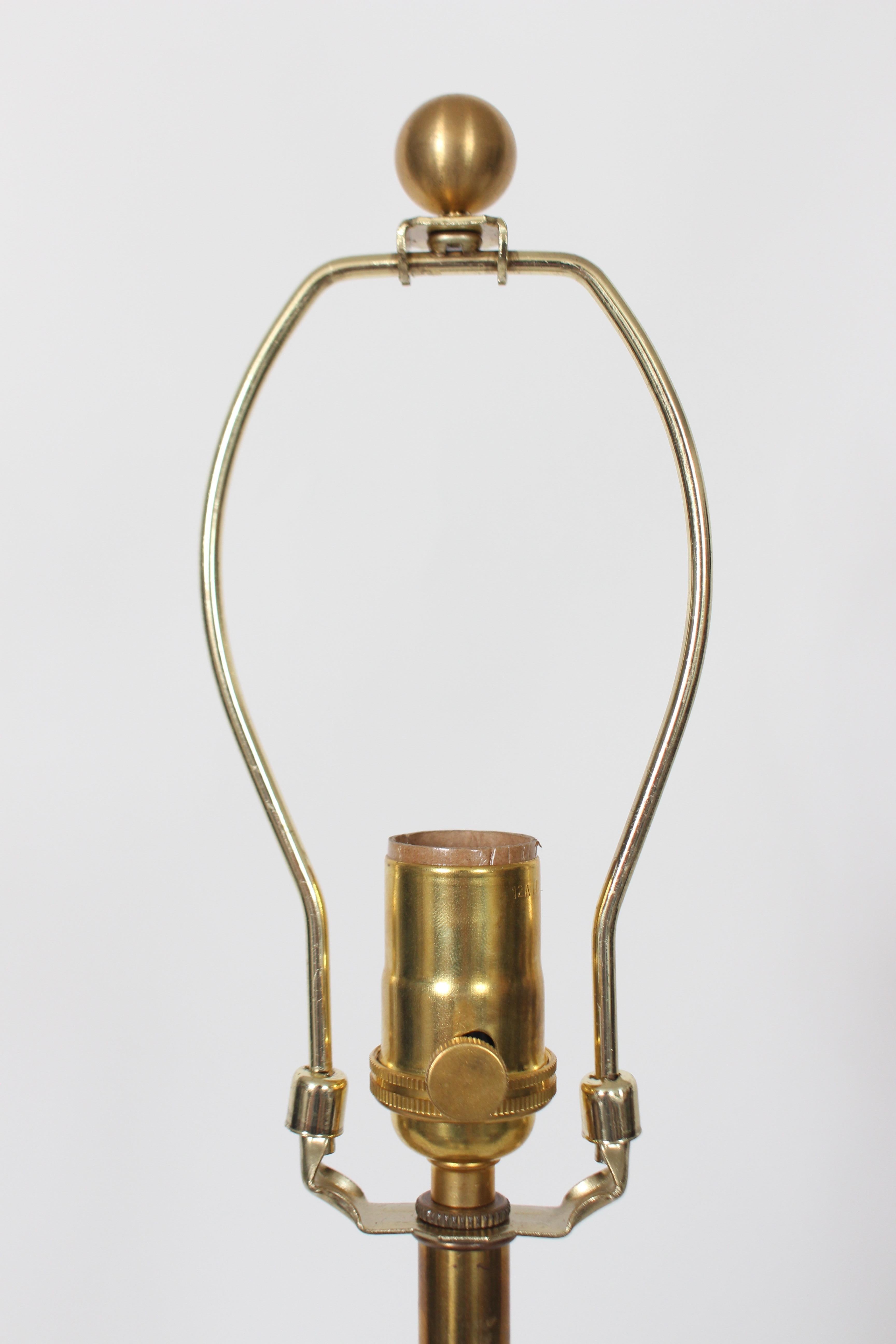 Lampe de table en verre de Murano irisé et doré, années 1950 en vente 6