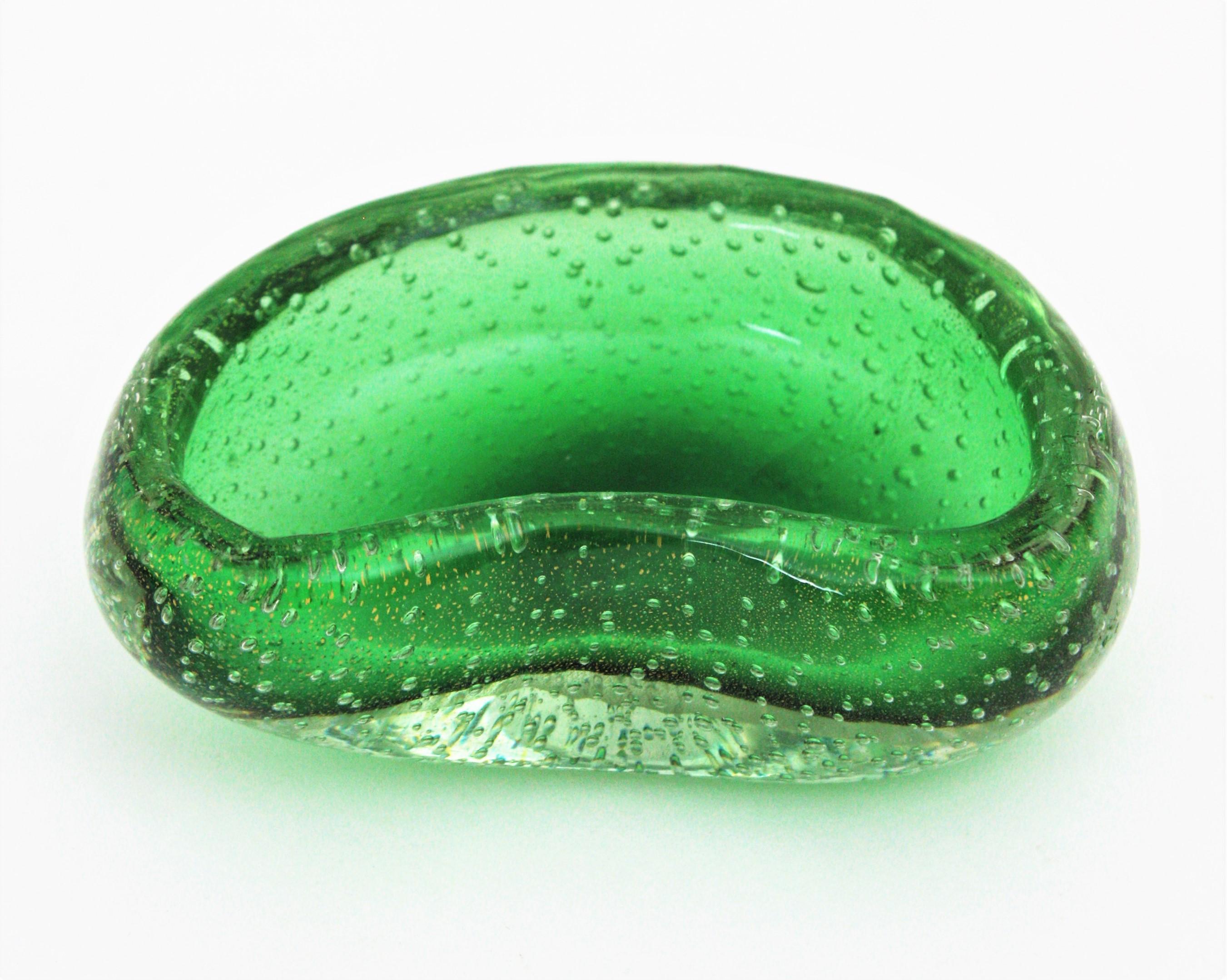 Seguso Murano Gold Flecks Air Bubbles Green Kidney Art Glass Bowl / Ashtray 3
