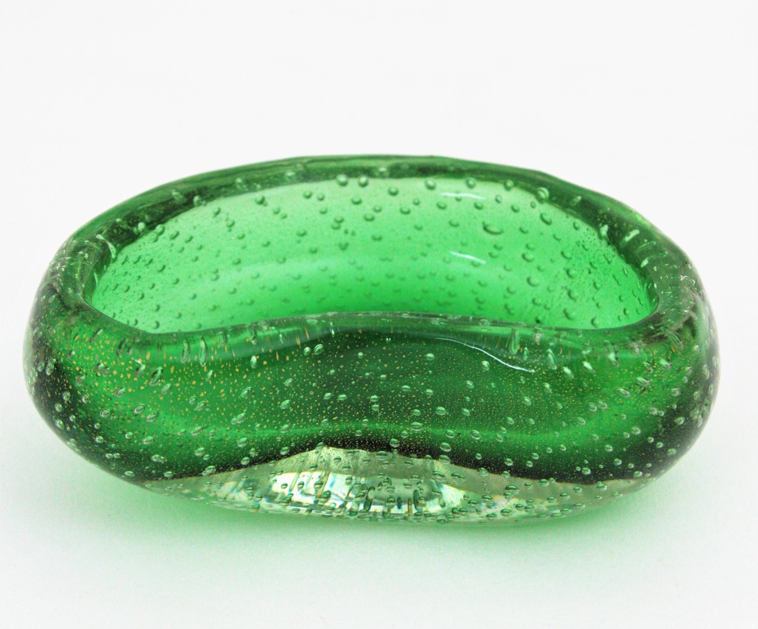 Seguso Murano Gold Flecks Air Bubbles Green Kidney Art Glass Bowl / Ashtray 5