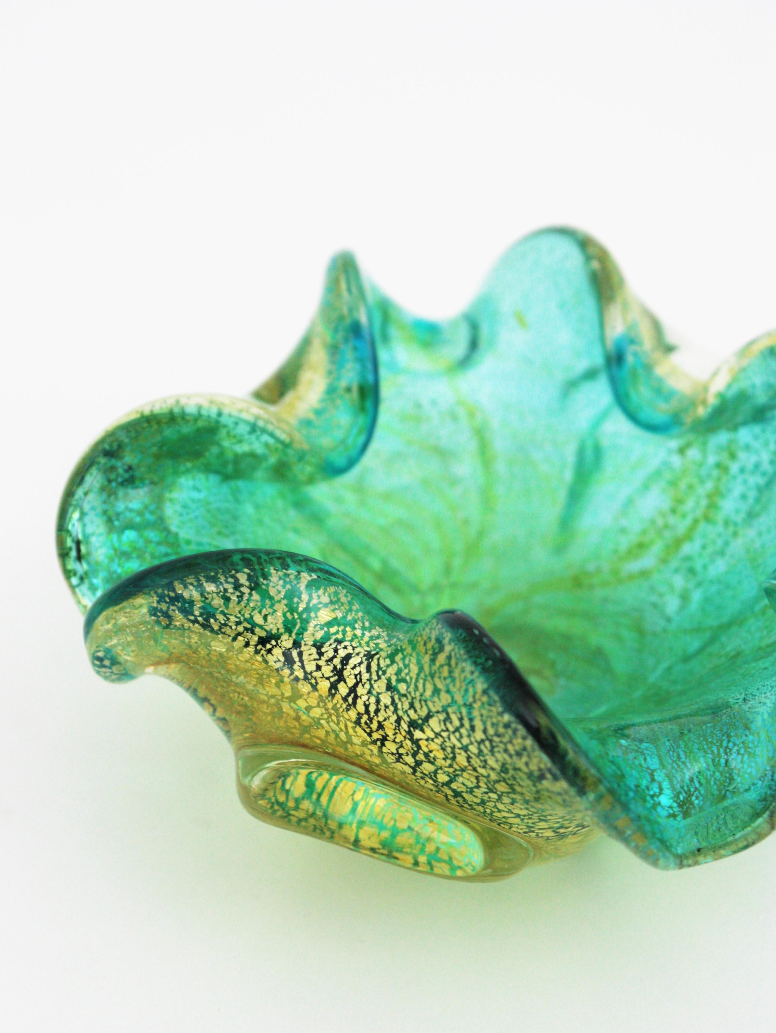 Seguso Murano Green Gold Flecks Sommerso Italian Art Glass Flower Bowl 1