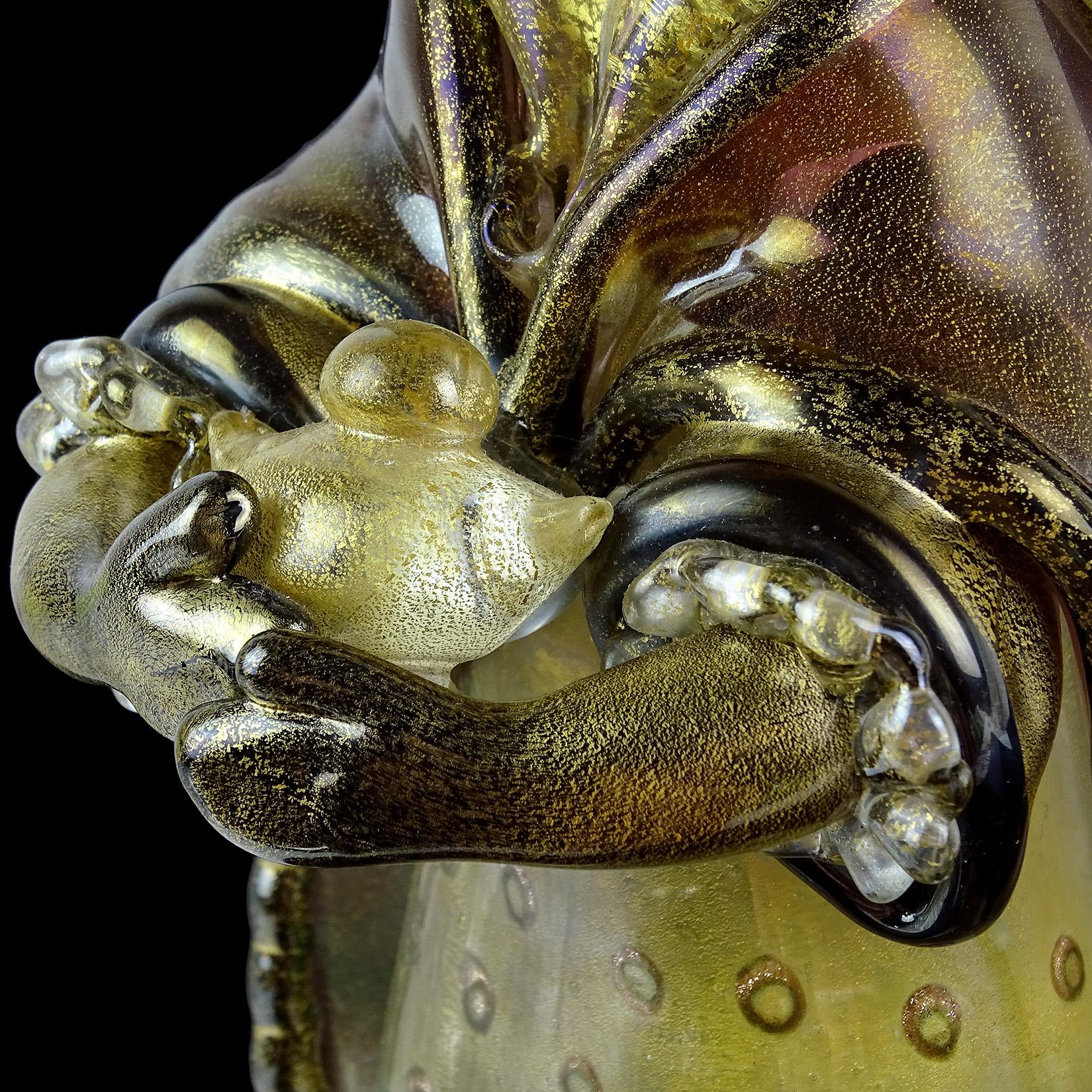 Seguso Murano Iridescent Black Gold Italian Art Glass Wiseman Nativity Figure For Sale 1