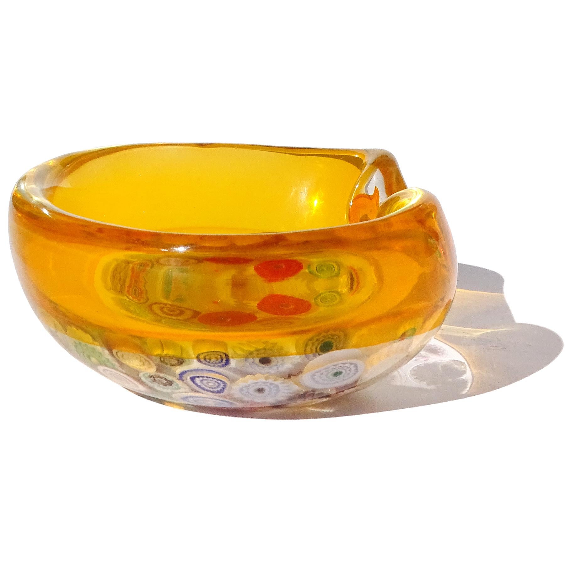 Seguso Murano Millefiori Fiori Canne di vetro d'arte italiana Incalmo Ciotola con bordo arancione In condizioni buone in vendita a Kissimmee, FL