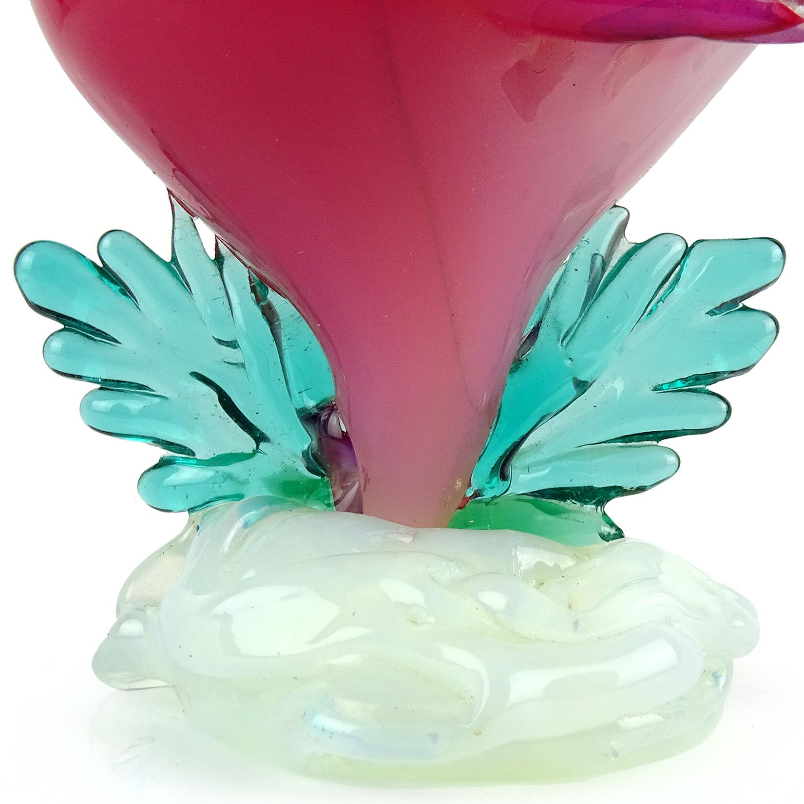 Mid-Century Modern Seguso Murano Opalescent Dark Pink White Italian Art Glass Rooster Sculpture For Sale