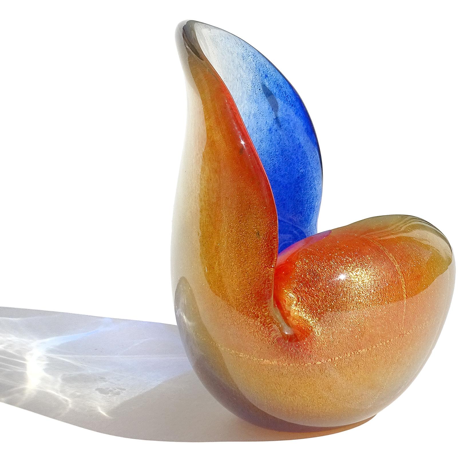 Seguso Murano Orange Blue Gold Flecks Italian Art Glass Seashell Sculpture Bowl In Good Condition For Sale In Kissimmee, FL