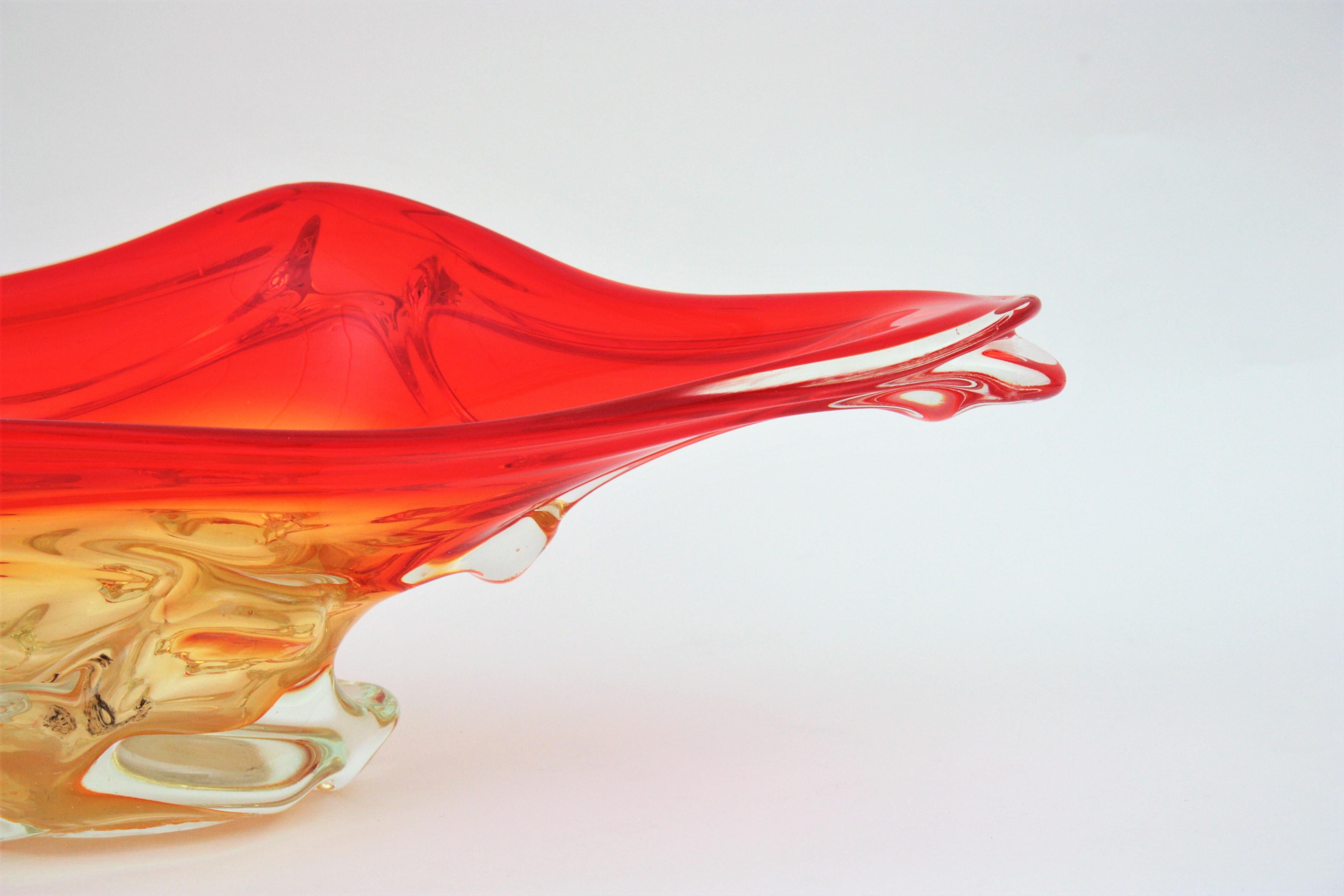 Seguso Murano Orange Yellow Clear Sommerso Art Glass Centerpiece, 1960s For Sale 3
