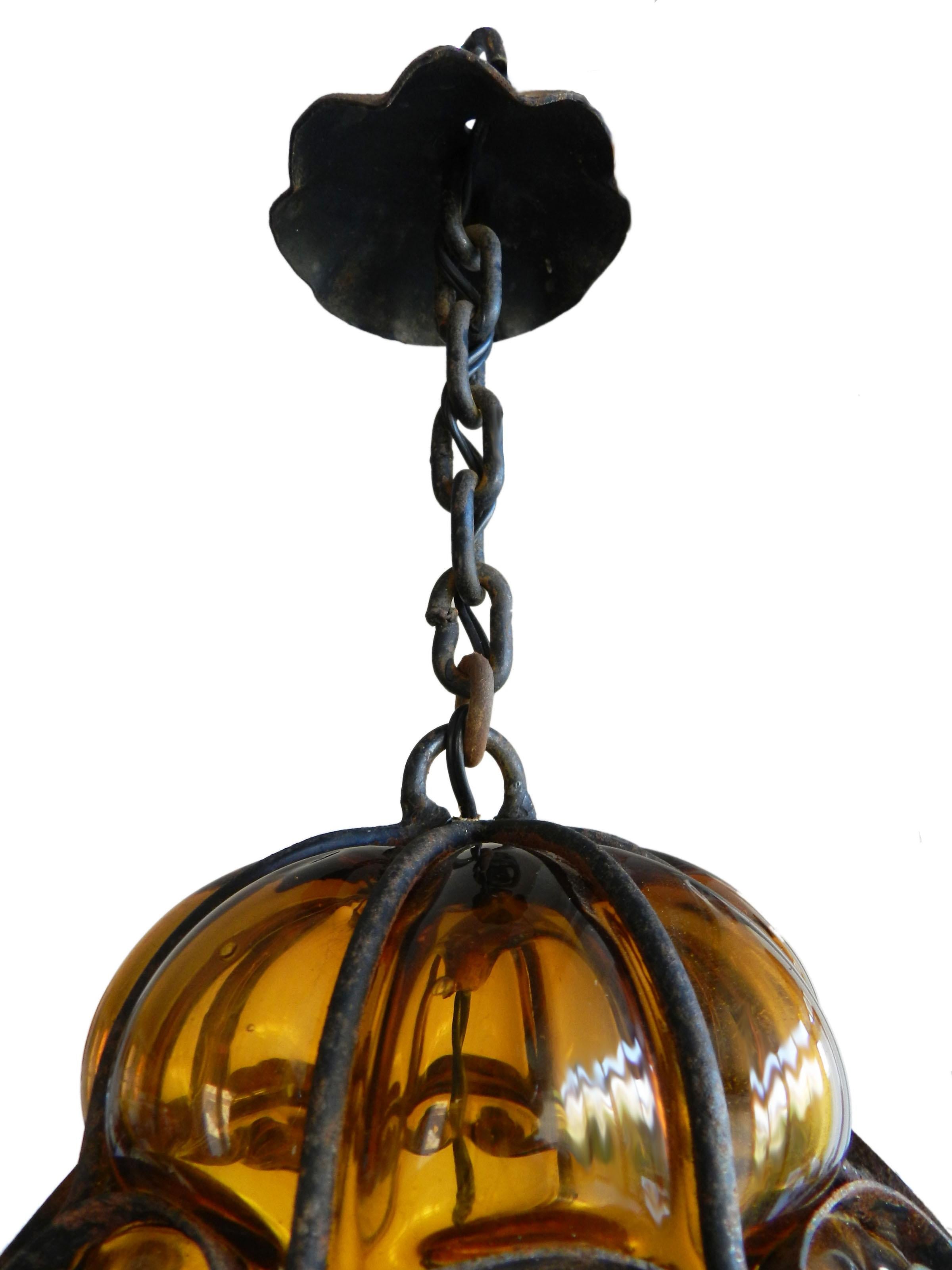 Seguso Murano Pendant Light Huge Italian Amber Handblown Bubble Glass  In Good Condition For Sale In Mimizan, FR