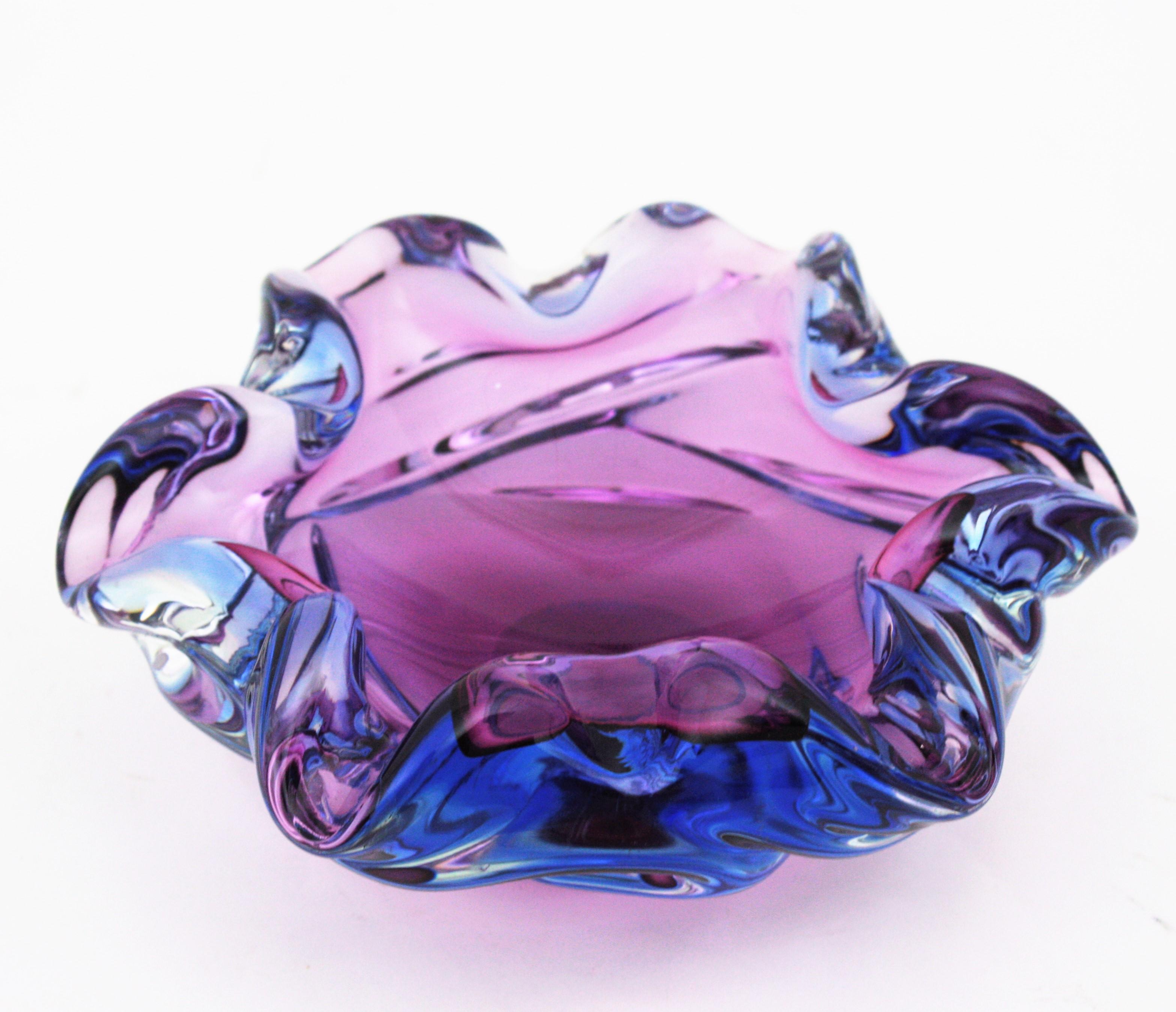 Seguso Murano Pink Purple Sommerso Art Glass Bowl or Ashtray, Italy, 1960s For Sale 5