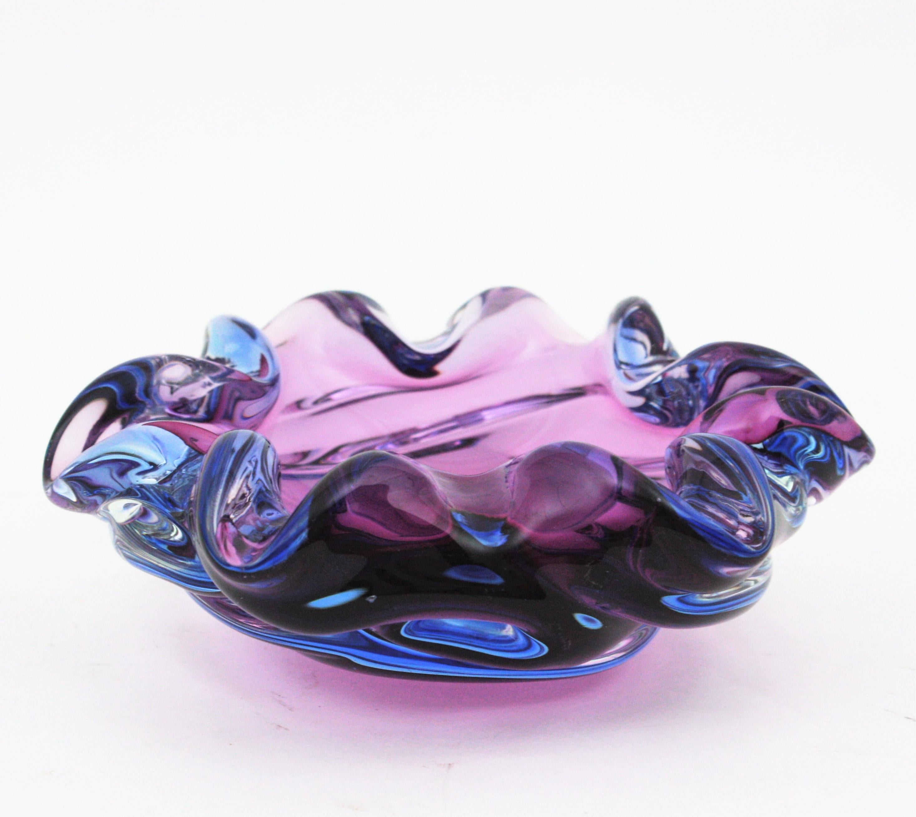 Seguso Murano Pink Purple Sommerso Art Glass Bowl or Ashtray, Italy, 1960s For Sale 6