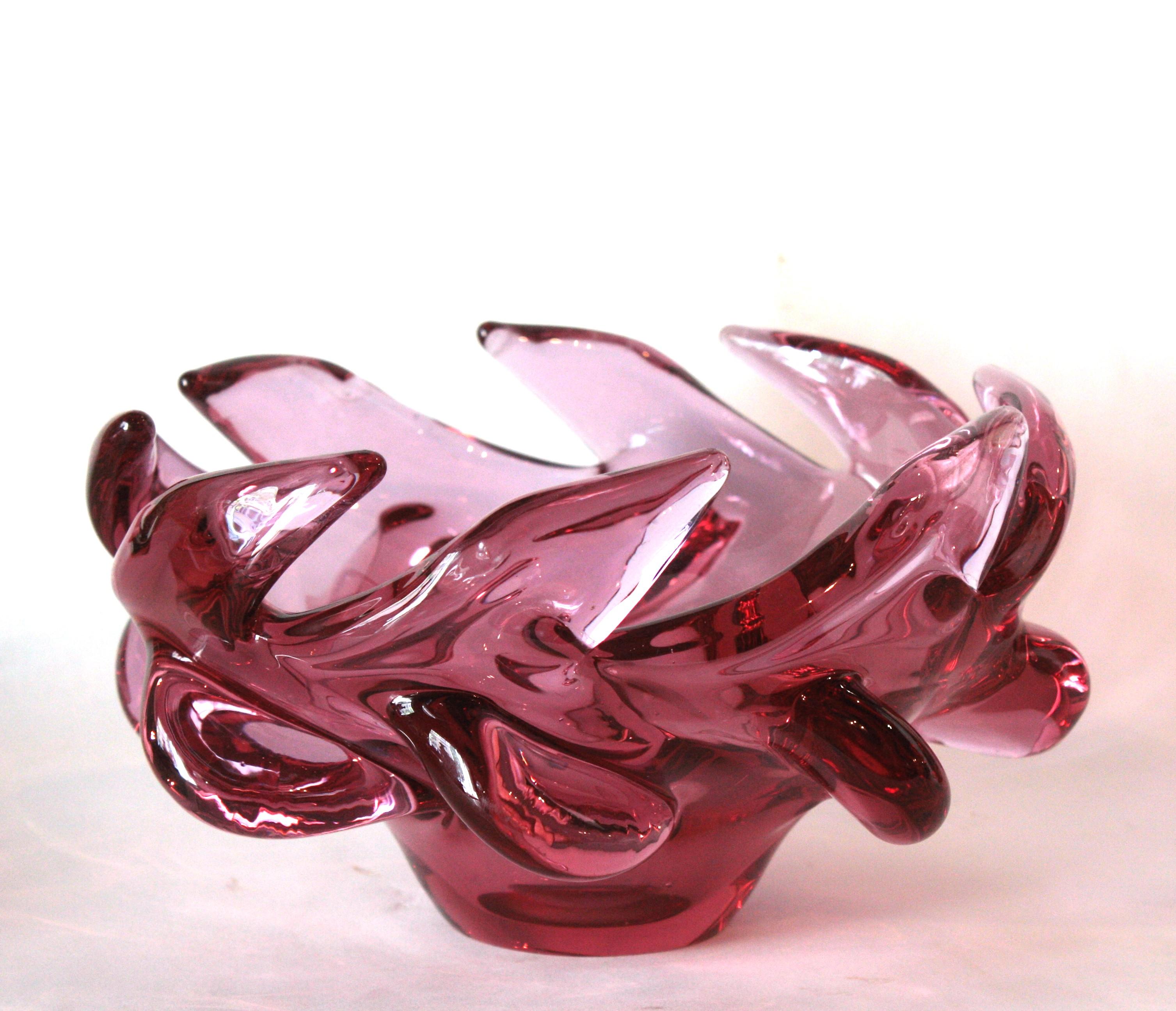 Fait main Bol de centre de table Seguso Murano Sommerso en verre d'art rose et violet en vente