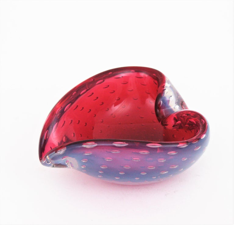 Seguso Murano Pink White Opalescent Art Glass Heart Bowl, 1950s For