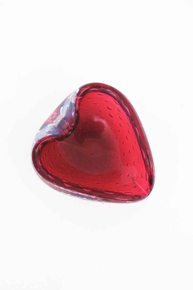 Seguso Murano Pink White Opalescent Art Glass Heart Bowl, 1950s For
